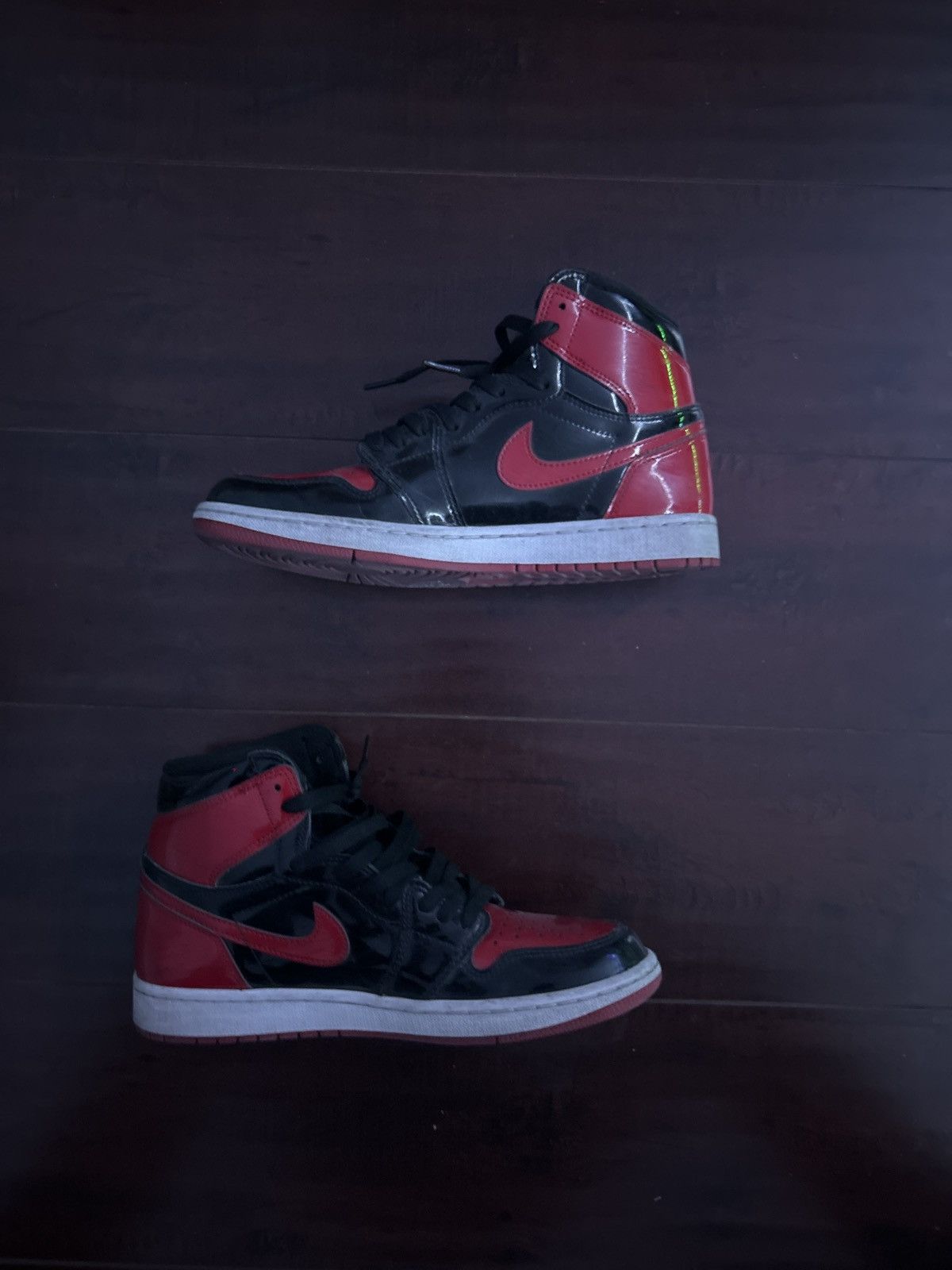 Nike Air Jordan 1 Retro High OG'Patent Bred' Size US 9 / EU 42 - 2 Thumbnail