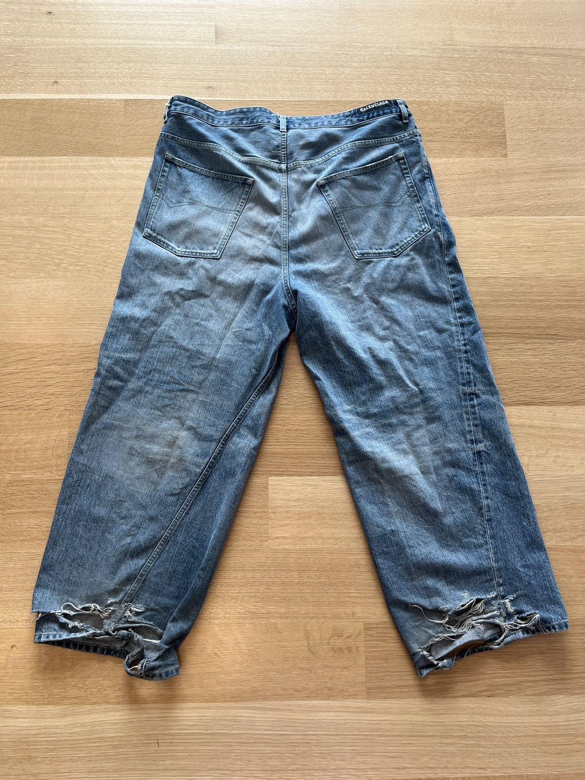 Balenciaga Balenciaga baggy twist jeans Size US 36 / EU 52 - 2 Thumbnail