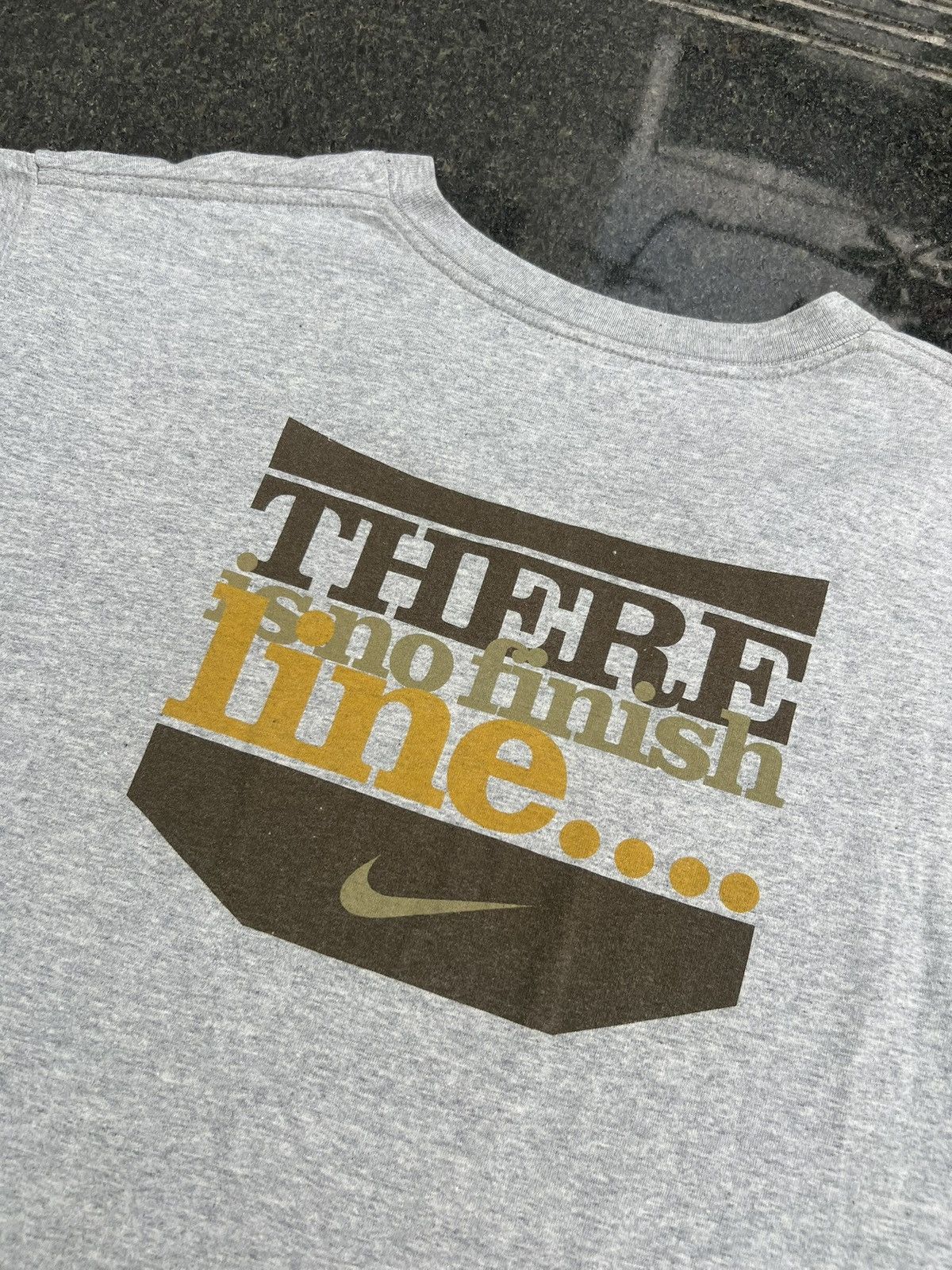 Nike 90s Nike Athletic Vintage Y2K Oversized Retro Tee T-Shirt Size US M / EU 48-50 / 2 - 6 Thumbnail