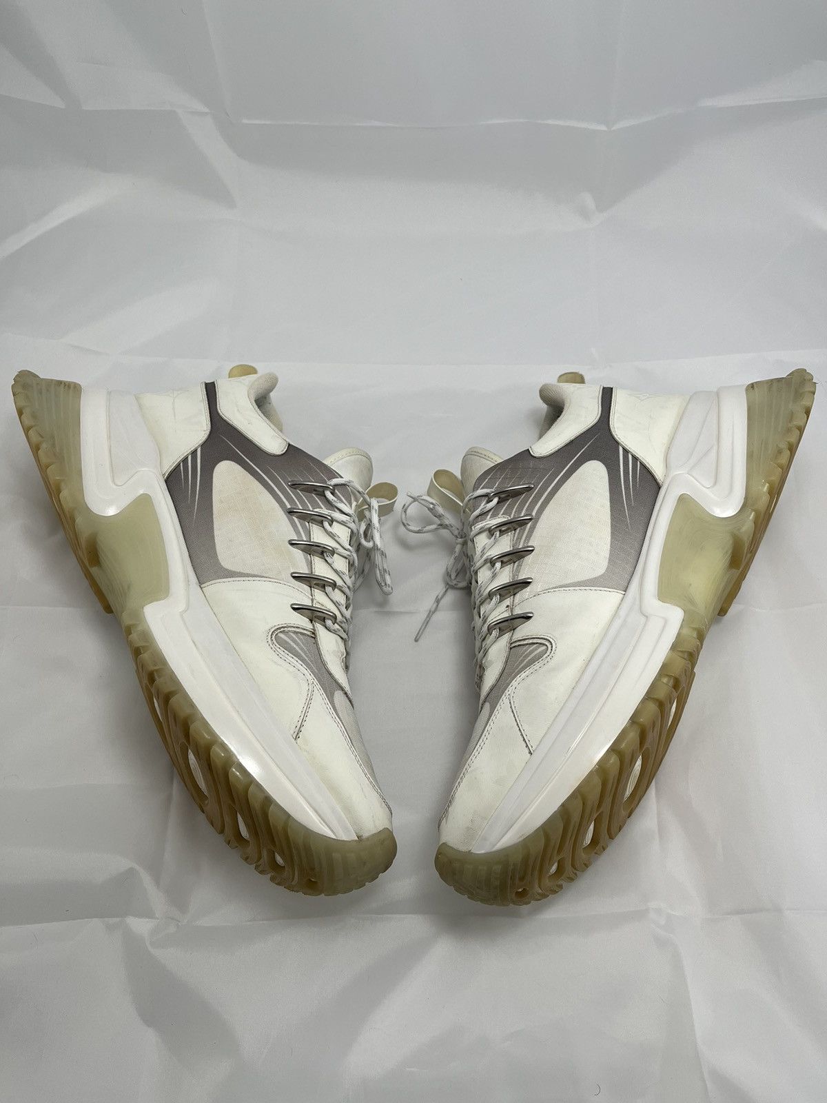 Louis Vuitton × Virgil Abloh Rare Louis Vuitton pulse monogram chunky sneakers Size US 11 / EU 44 - 10 Thumbnail