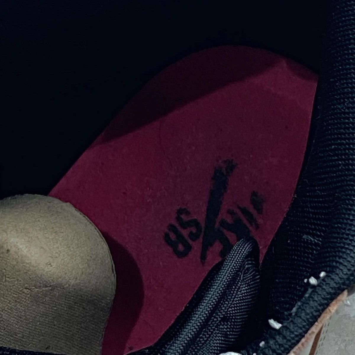 Jordan Brand × Nike Nike SB x Jordan 1 Retro High OG Defiant NYC To PARIS Size US 10.5 / EU 43-44 - 8 Thumbnail