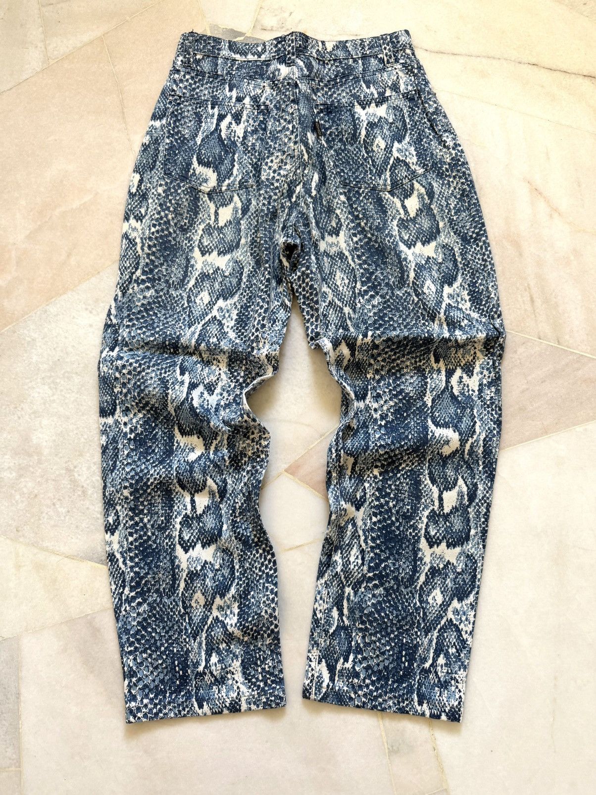 If Six Was Nine 2000s Vintage Equinox Inspired hysteric Blue snake print Size US 28 / EU 44 - 6 Thumbnail