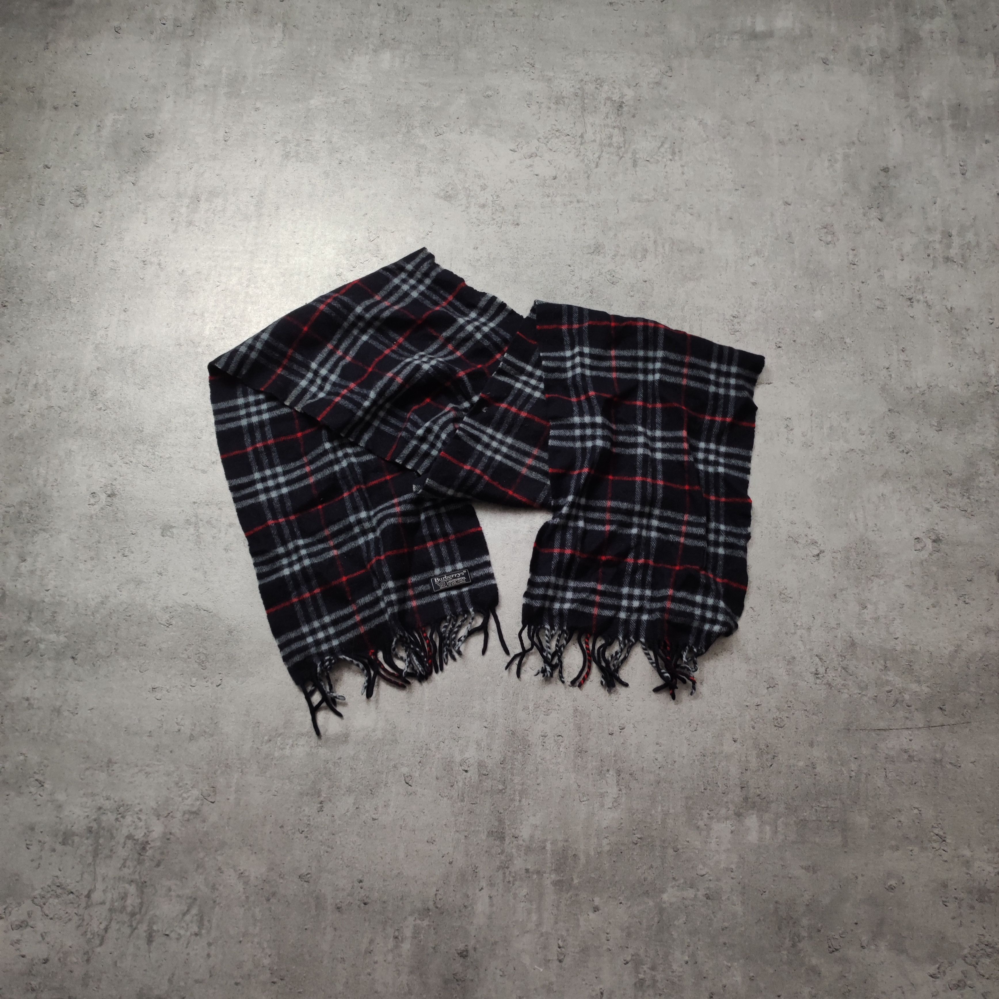 Burberry × Vintage RARE 90s Burberrys London Checkered Nova Wool Scarve Size ONE SIZE - 1 Thumbnail