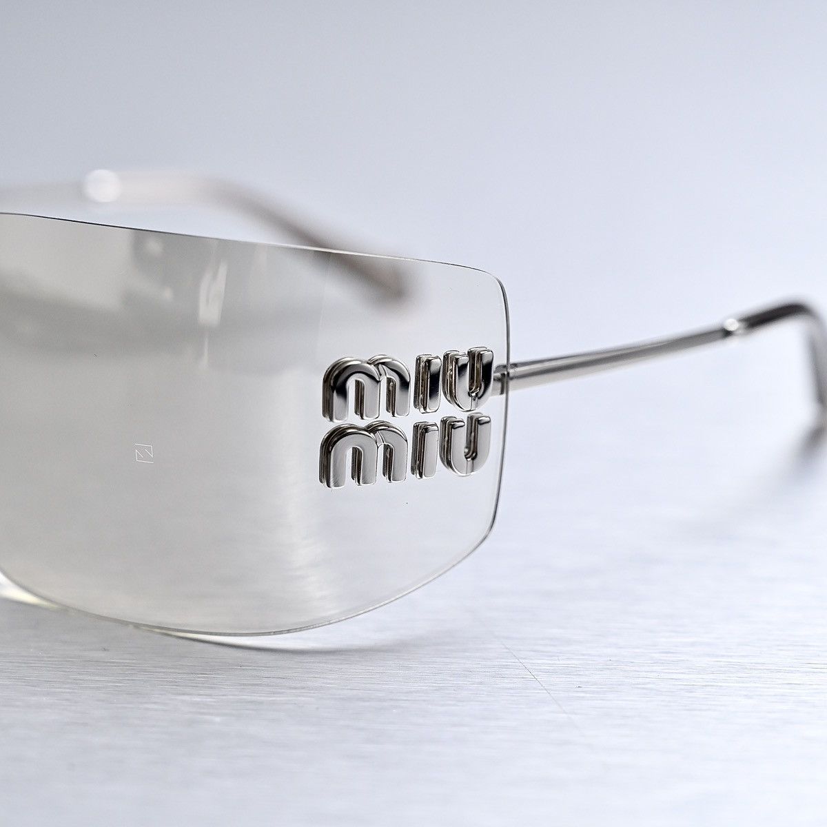 Miu Miu MIU MIU 0MU 54YS SUNGLASSES Size ONE SIZE - 3 Thumbnail