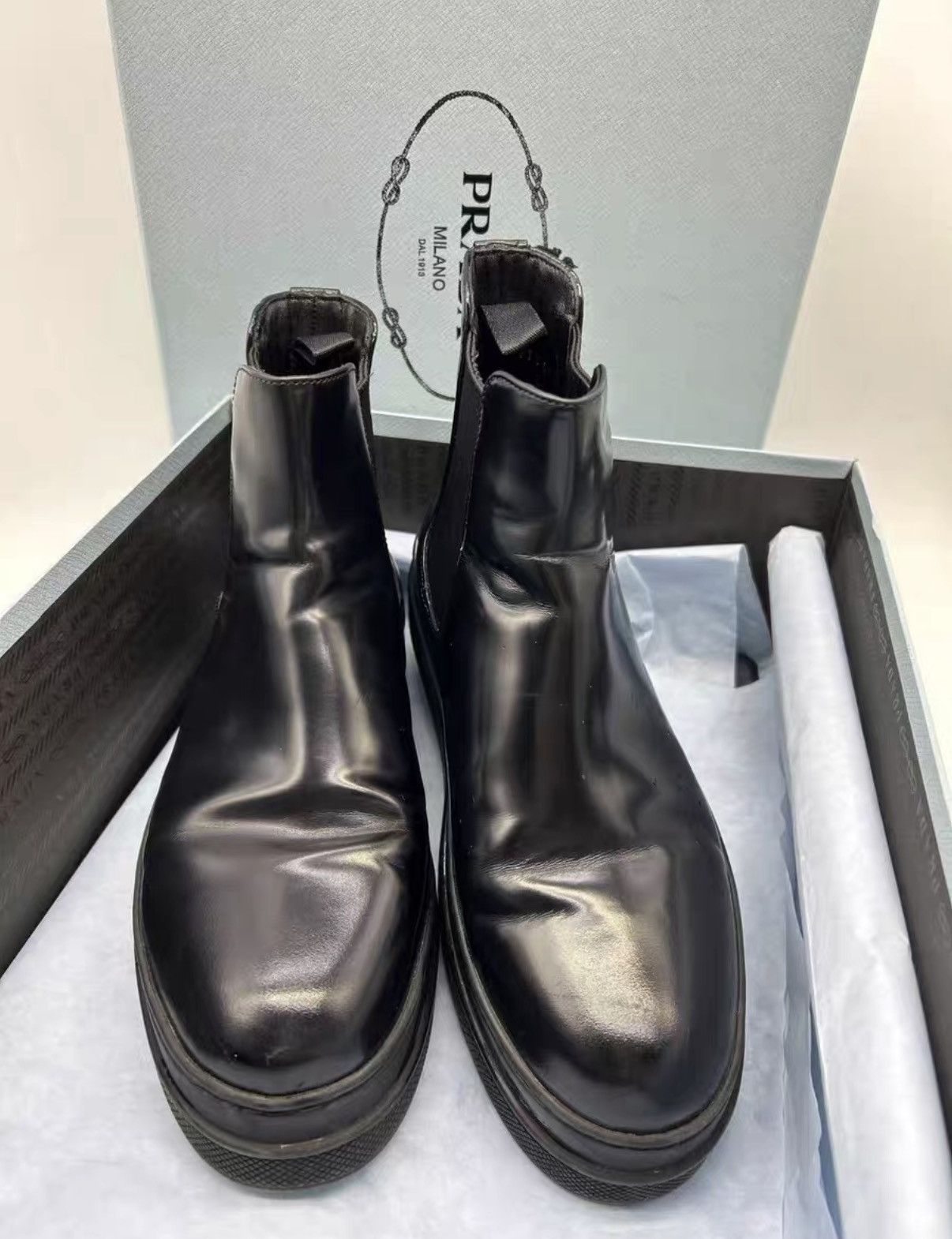 Prada Prada black air-cushion Chelsea leather shoes J38 Size US 6 / IT 36 - 1 Thumbnail