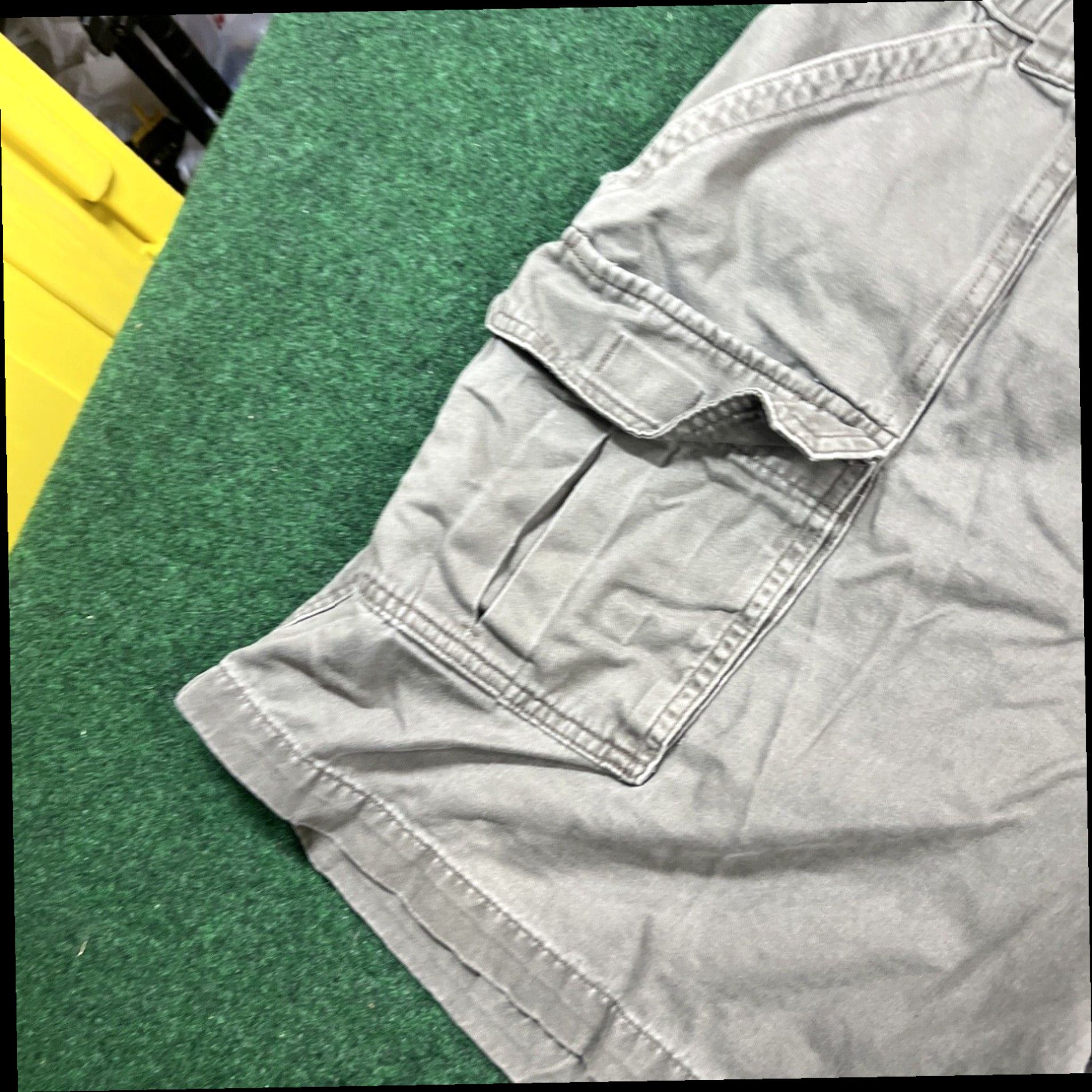 Savane Savane Cargo Shorts Mens 40 Measured 38 Faded Green Hiking Fishing Outdoors Size US 38 / EU 54 - 3 Thumbnail
