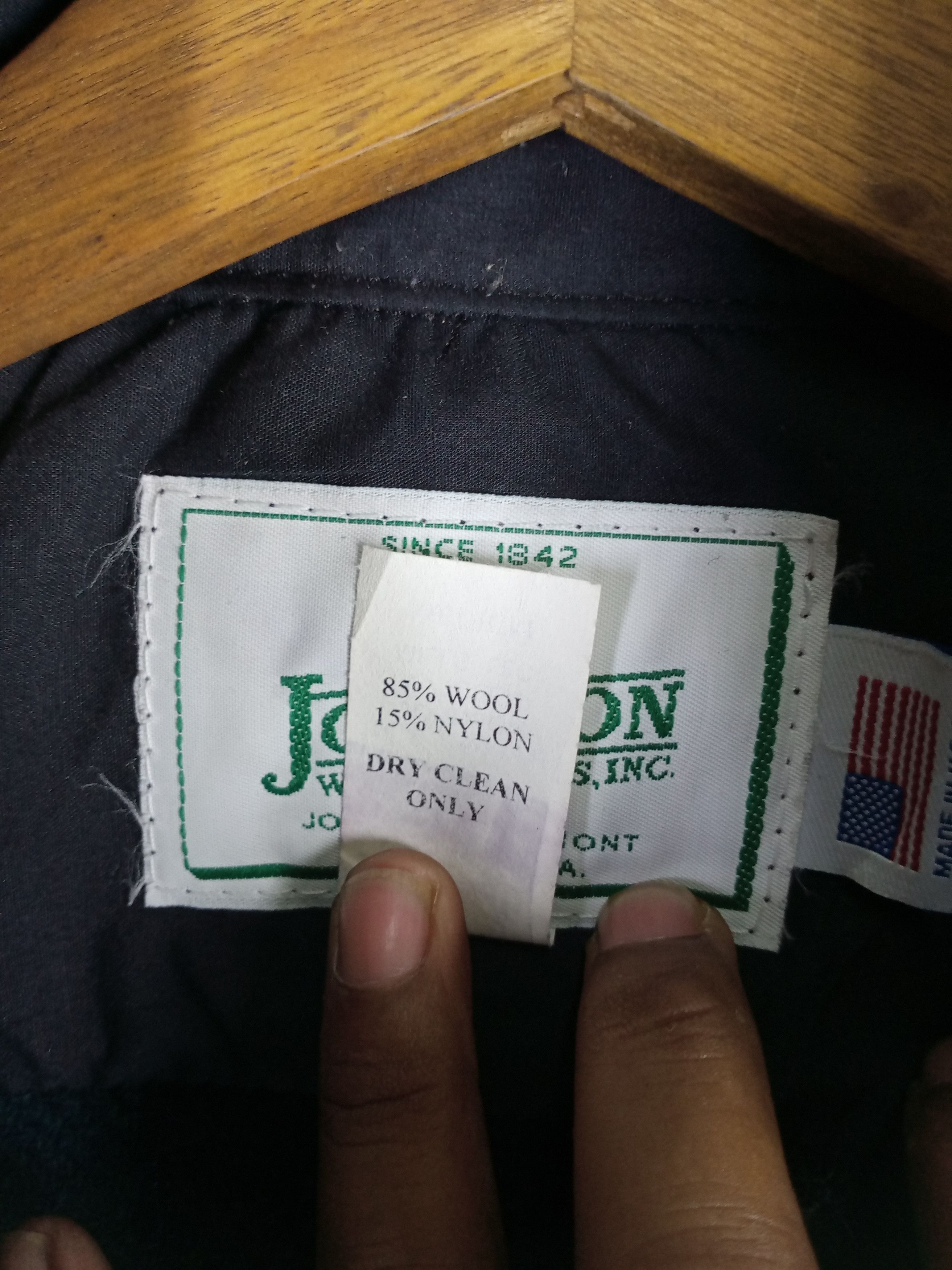 Johnson Woolen Mills Rare Vintage Johnson Woolen Mills Checkered Flannel Shirt Size US M / EU 48-50 / 2 - 9 Thumbnail