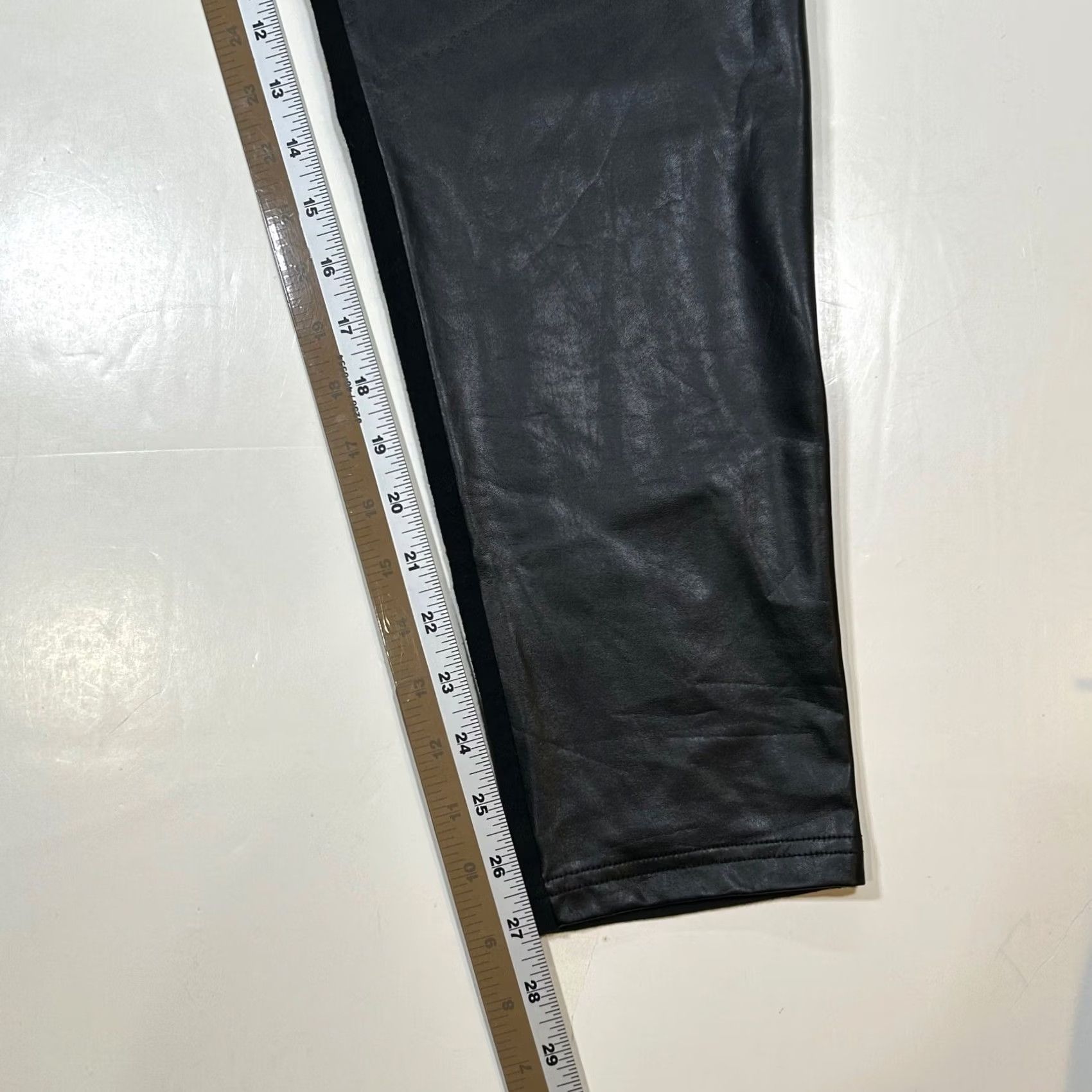 Gap Gap Faux Leather Panel Leggings Black Womens XL Comfort Stretch Size 40" / US 18 - 7 Thumbnail
