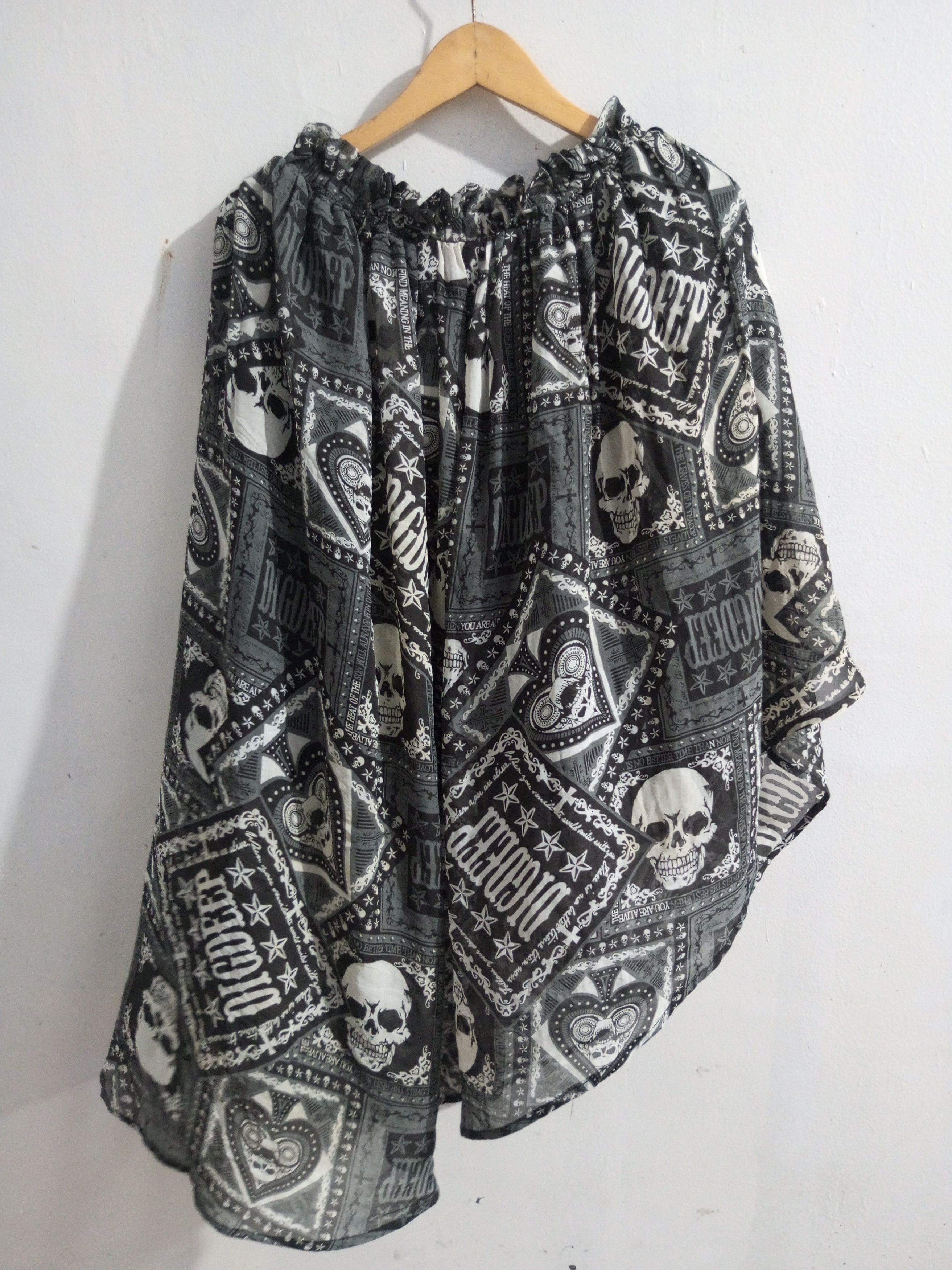 Hysteric Glamour Vintage dig deep punk skulls cross asymetric skirt Size 32" / US 10 / IT 46 - 5 Thumbnail