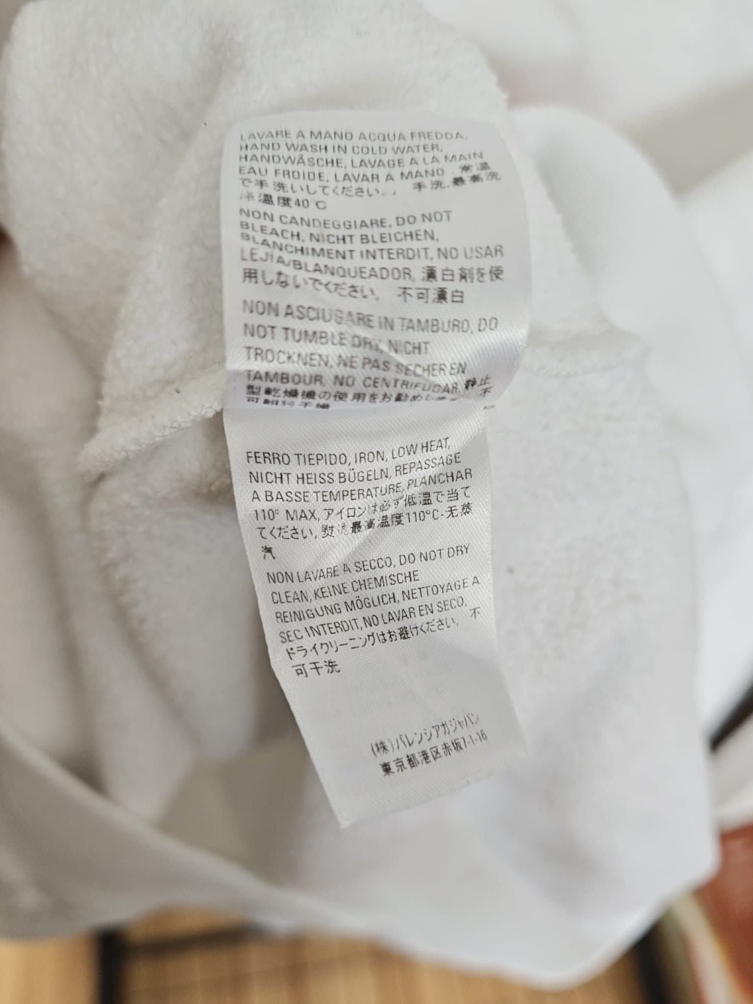 Balenciaga Balenciaga Lipstick Siganture Logo Hoodie Size US M / EU 48-50 / 2 - 9 Thumbnail
