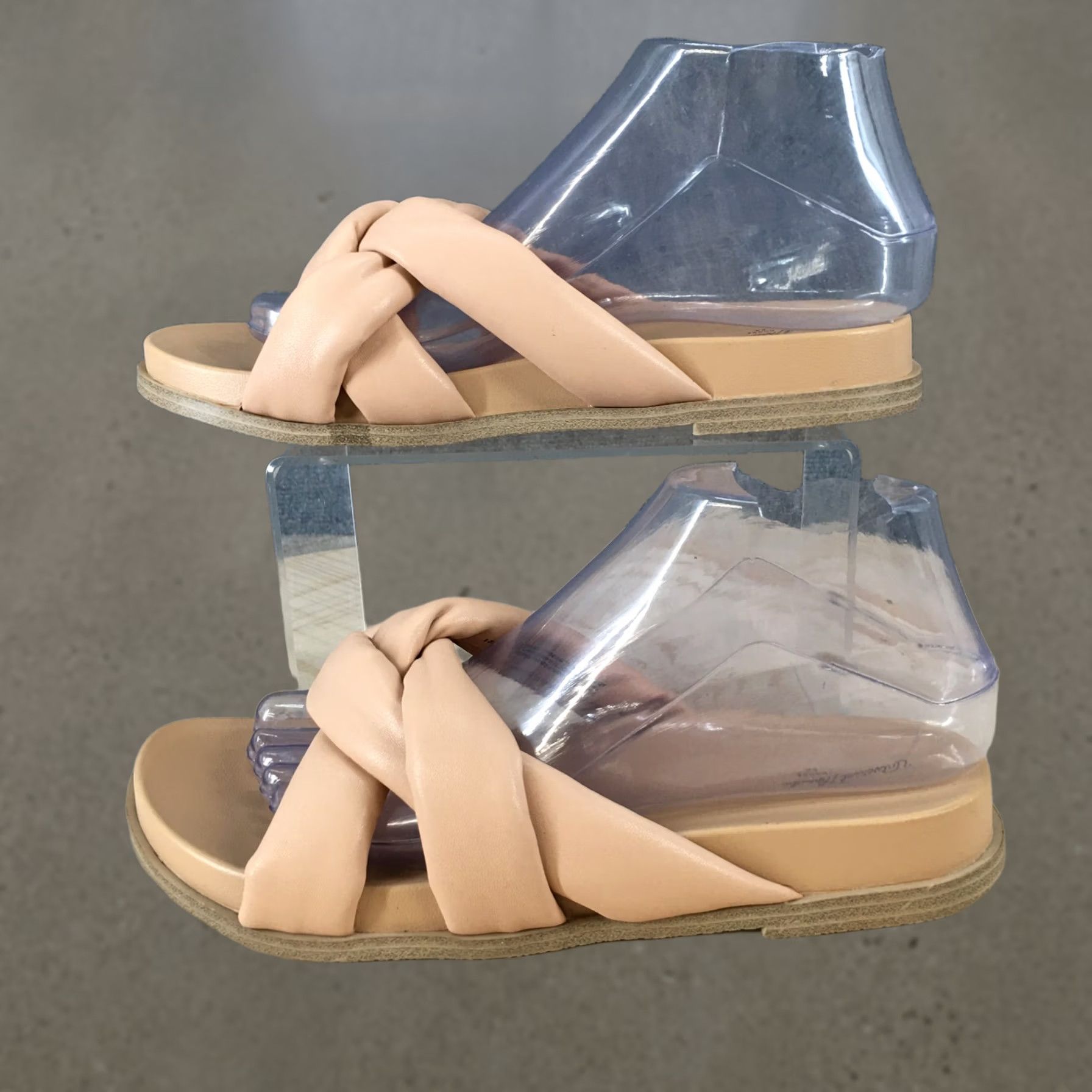 Vintage Universal Thread Sandals Slide Cosette Beige Womens 7.5 Casual Slip On Knotted Flat Summer Shoes Womens Size US 8 / IT 38 - 1 Thumbnail