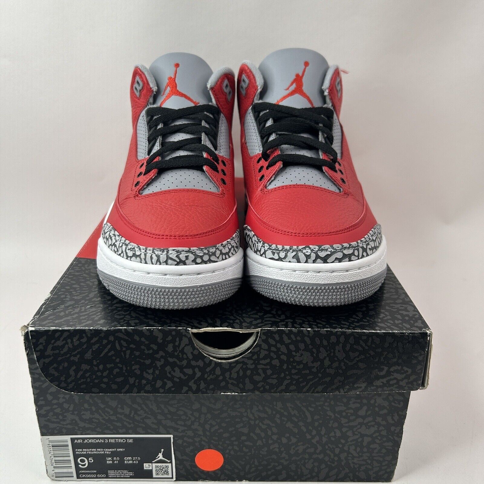 Nike Nike Shoes Air Jordan 3 Retro SE “Unite/Fire Red” 2024 Size US 9.5 / EU 42-43 - 2 Thumbnail