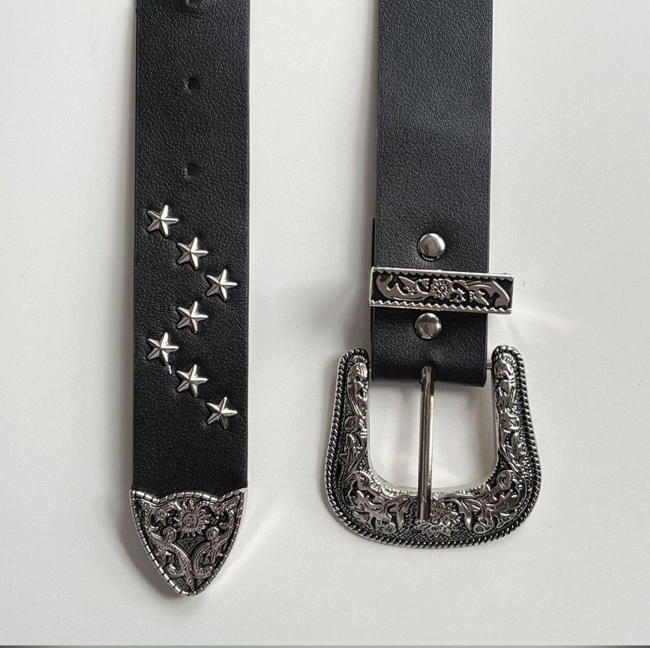 Cowboy Equipment × Vintage vintage black american western cowboy boho star studded belt Size ONE SIZE - 3 Thumbnail