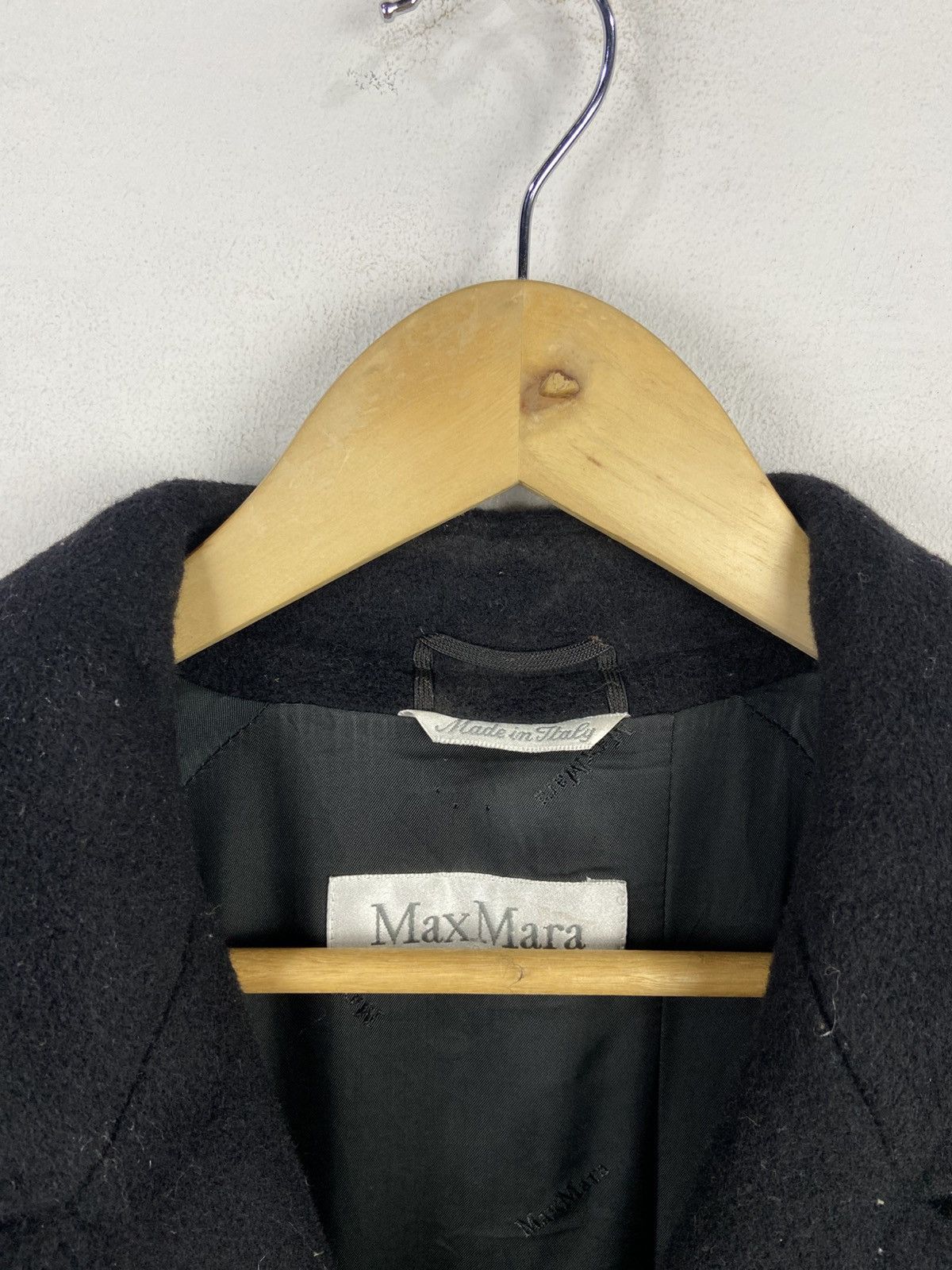Max Mara Max Mara Style Black Wool Wrap Coat Women’s Long Belted Size M / US 6-8 / IT 42-44 - 3 Thumbnail