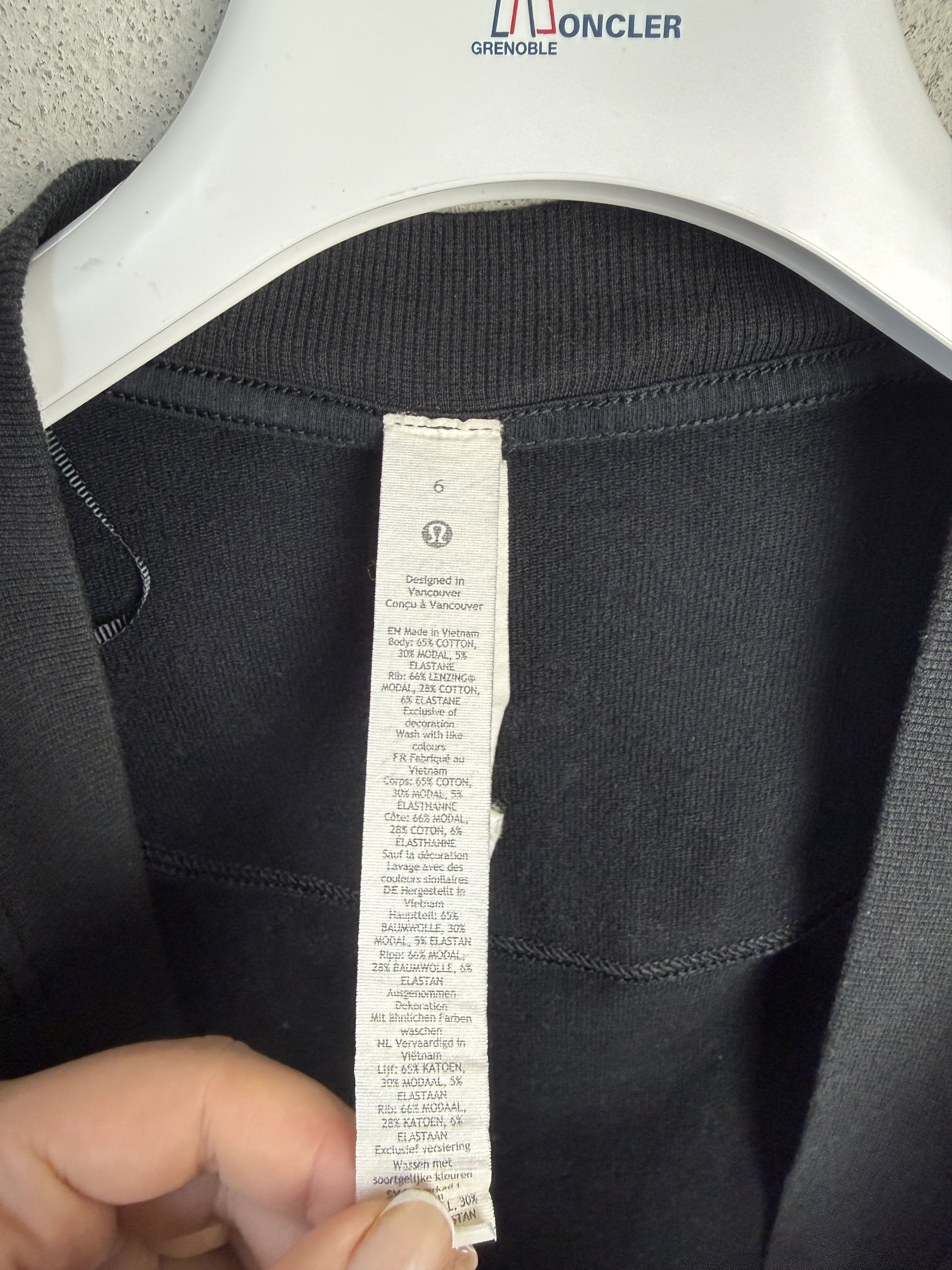Lululemon Lululemon French Terry Shrug cropped long sleeve pilates Size M / US 6-8 / IT 42-44 - 3 Thumbnail