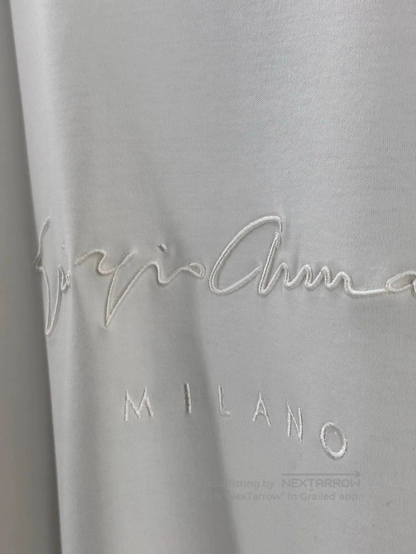 Emporio Armani Giorgio Armani Men's White Cotton T-Shirt. Size US M / EU 48-50 / 2 - 3 Thumbnail