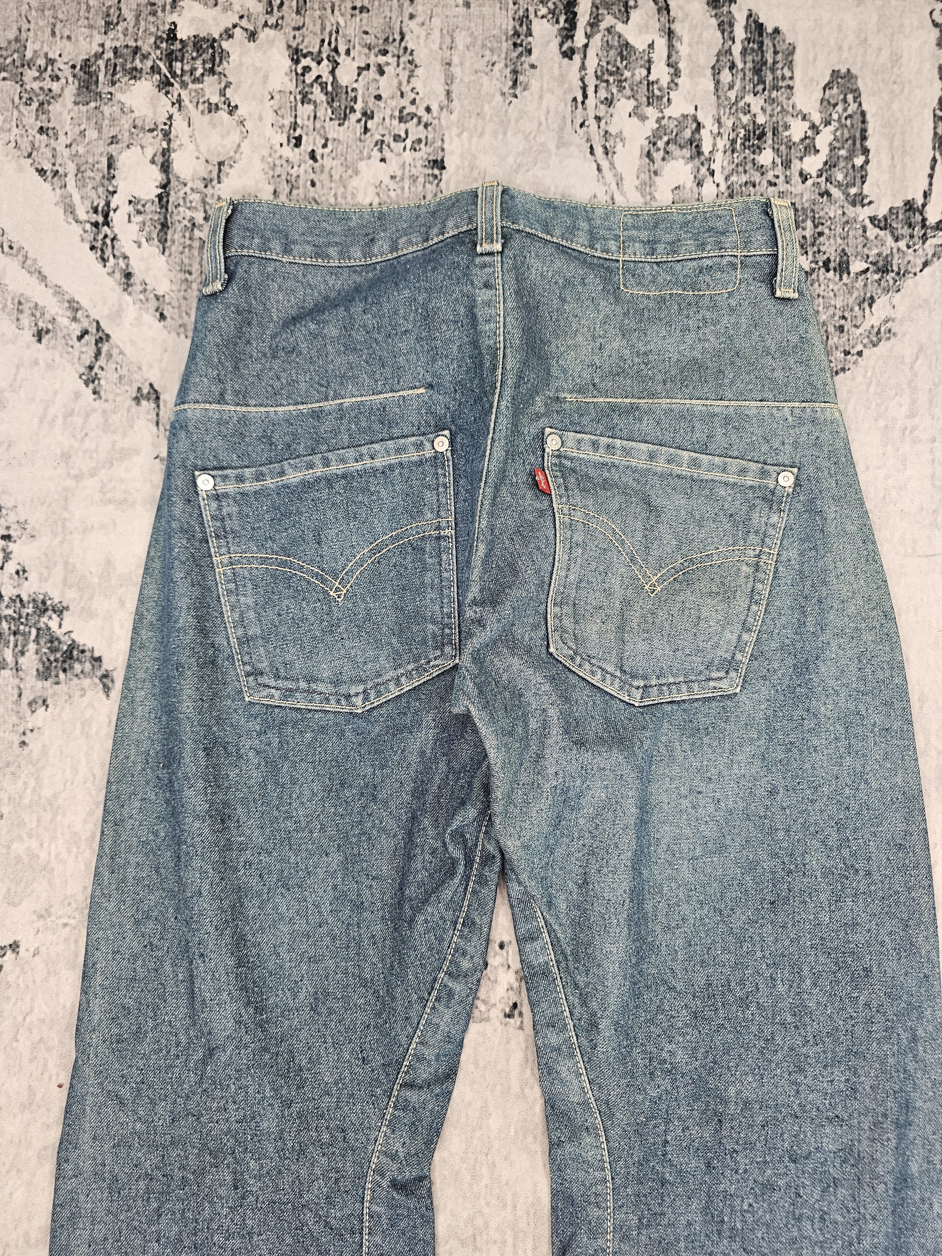 Levi's Vintage Clothing Vtg LEVIS Engineered Regular Cut Twisted Faded Jeans L0541 Size US 28 / EU 44 - 7 Thumbnail