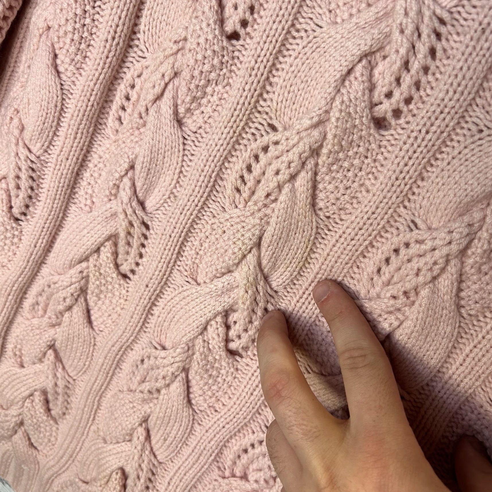 Neiman Marcus VINTAGE Neiman Marcus Cashmere Chunky Cable Knit Mock Neck Sweater Women’s Large Size L / US 10 / IT 46 - 5 Thumbnail