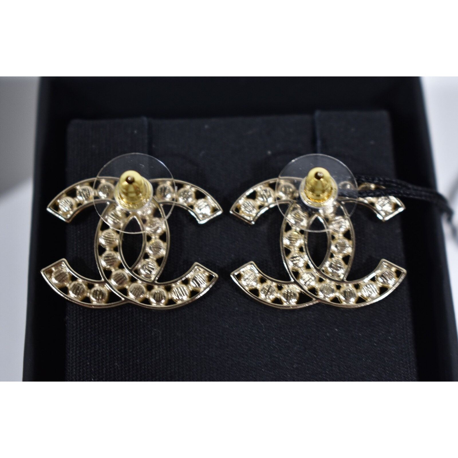 Chanel Chanel Gold Black Interlocking Drop Statement Stud Earrings Size ONE SIZE - 11 Thumbnail