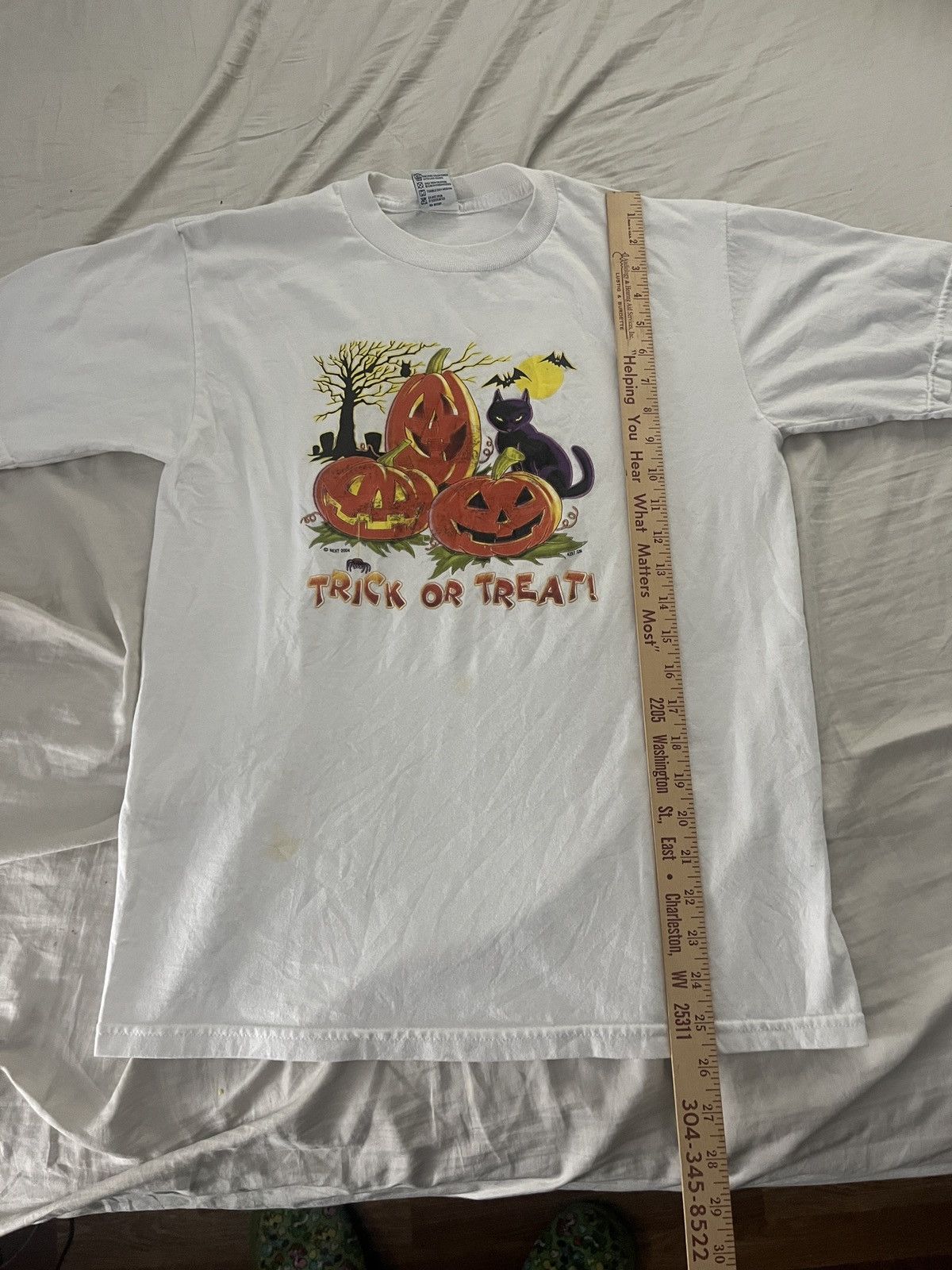 Other Vintage 2004 Trick or Treat Halloween Cat Graphic T Shirt Size US L / EU 52-54 / 3 - 6 Thumbnail