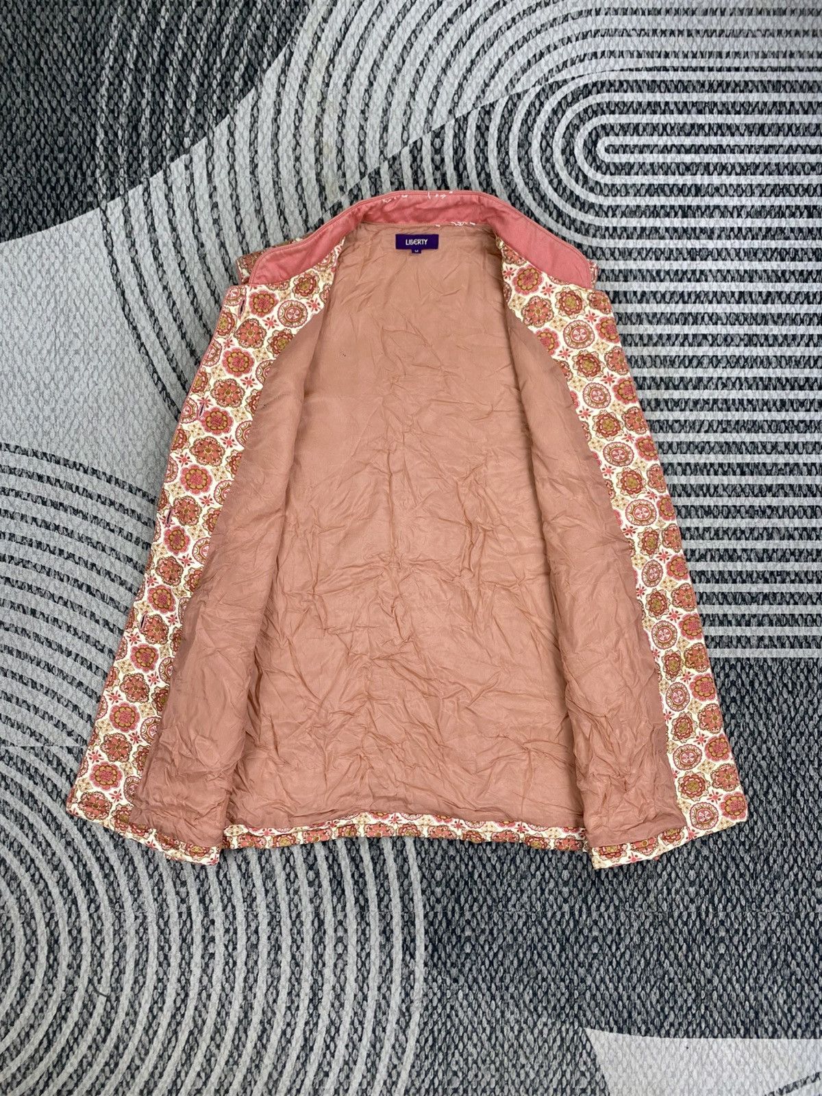 Liberty London Vintage Liberty Sleeveless Geometric Printed Nehru Jacket Size US M / EU 48-50 / 2 - 5 Thumbnail