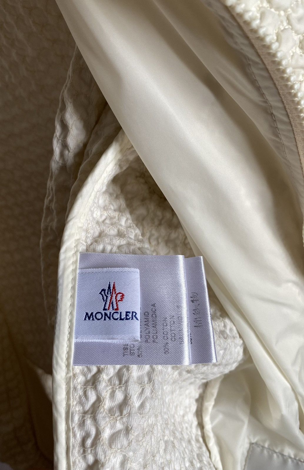 Moncler Moncler Marguerite BomberJacket Size M / US 6-8 / IT 42-44 - 21 Thumbnail
