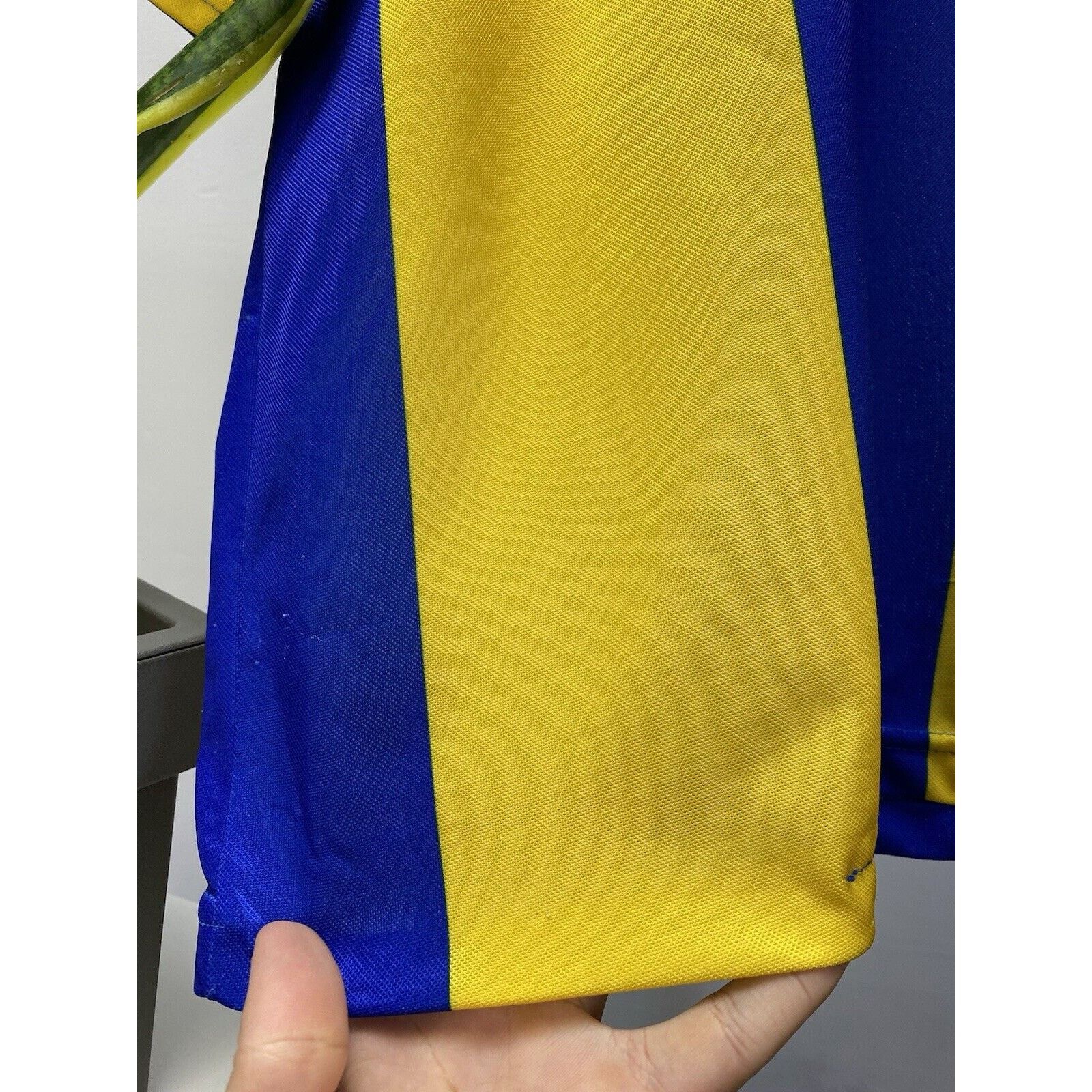 Asics Vintage Leeds United 1993 1995 Away Soccer Jersey Kids Boys Size US XXS / EU 40 - 8 Thumbnail