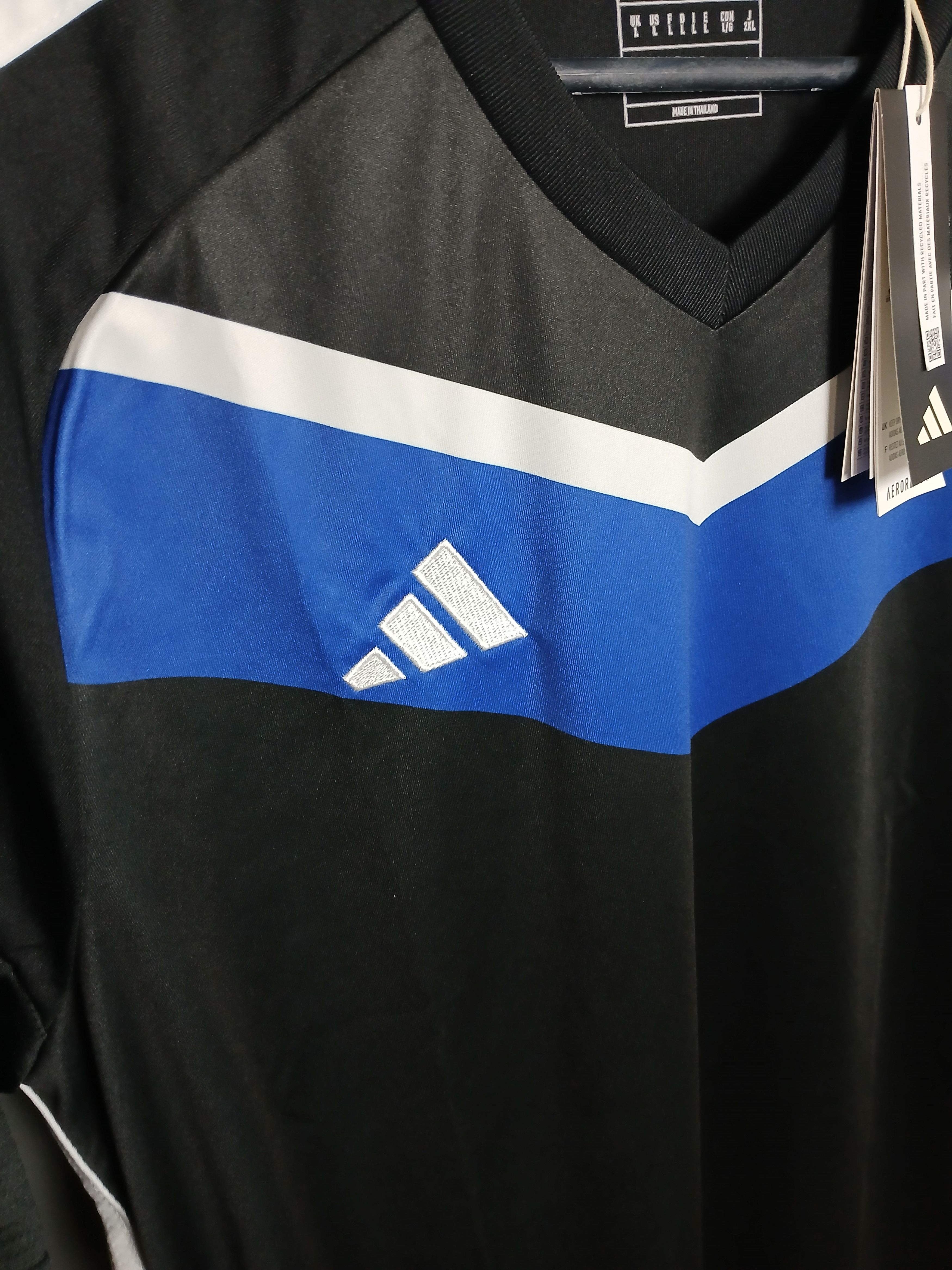 Adidas New Adidas T-Shirt Size US L / EU 52-54 / 3 - 3 Thumbnail