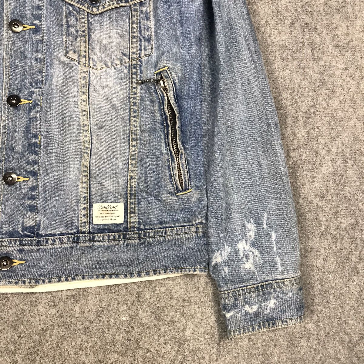 Japanese Brand DENIM DISTRESSED STYLE BUTTON JACKET Size US M / EU 48-50 / 2 - 5 Thumbnail