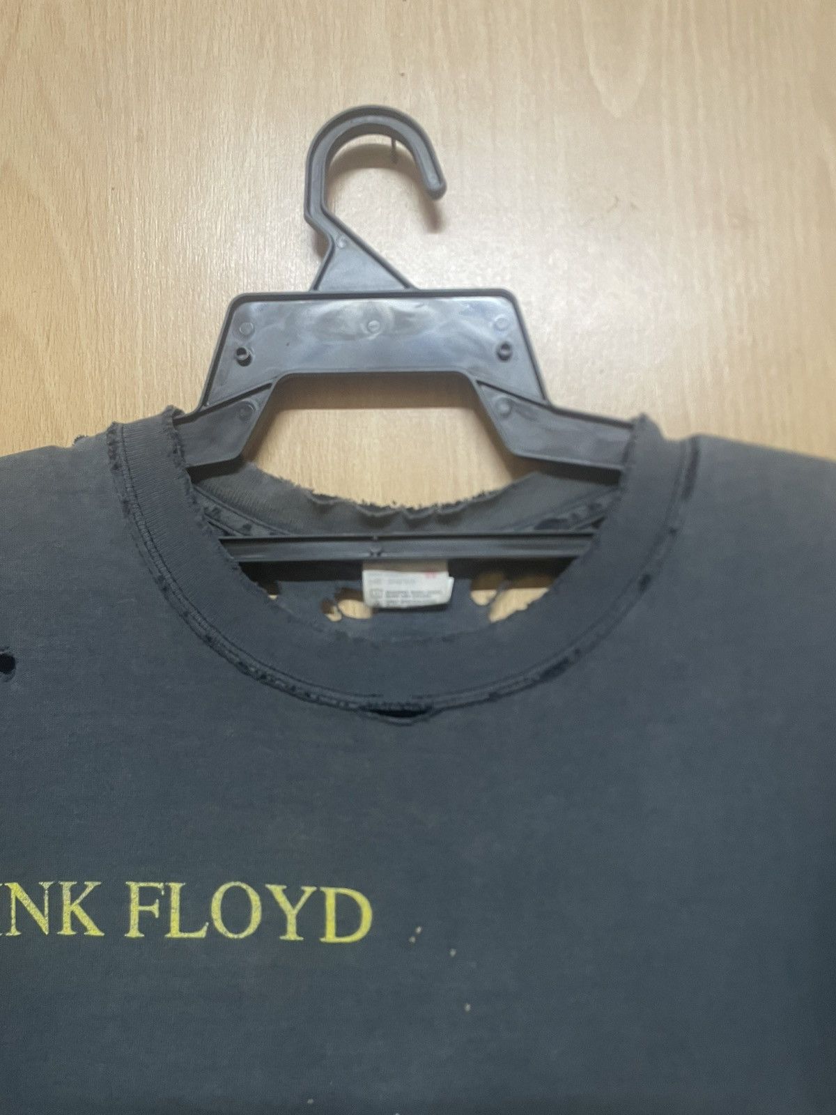 Other Vintage Distressed Pink Floyd Band Shirts Size US M / EU 48-50 / 2 - 2 Thumbnail