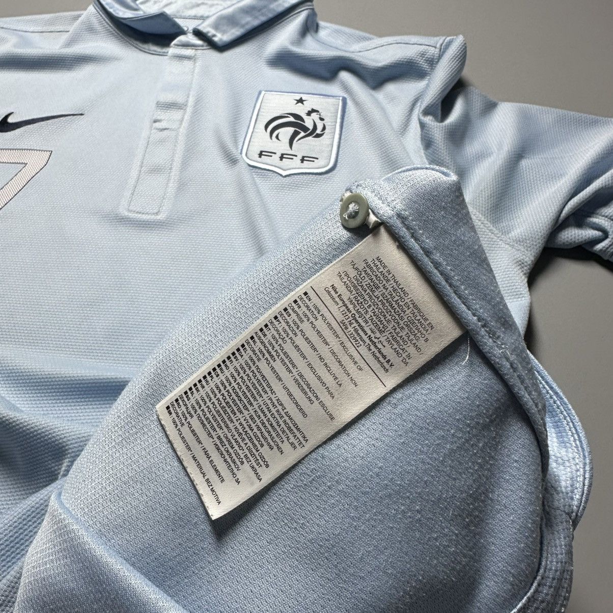 Vintage FRANCE NIKE 2013/2014 AWAY FOOTBALL HOME JERSEY #7 RIBERY Size US XL / EU 56 / 4 - 16 Thumbnail