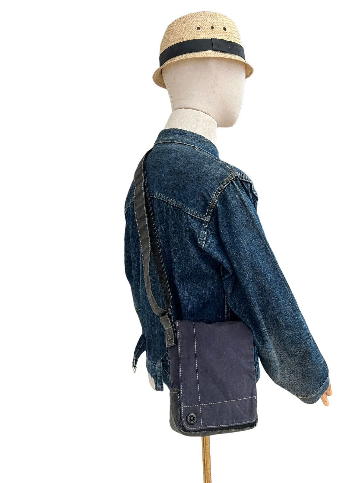 image of Yohji Yamamoto Y’Saccs Hybrid Mini Sling Bag in Navy Blue, Men's
