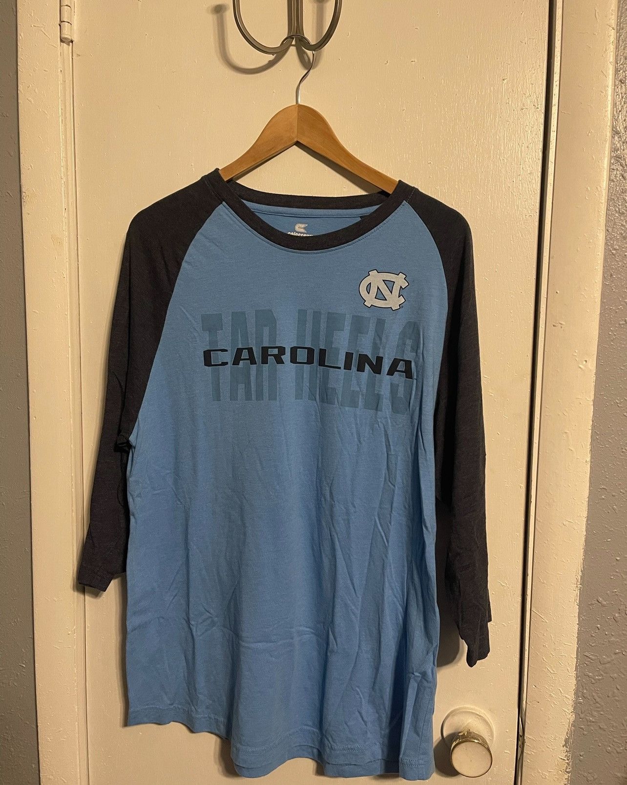 Vintage Carolina Tarheels Longsleeve Tee Size US XL / EU 56 / 4 - 1 Thumbnail