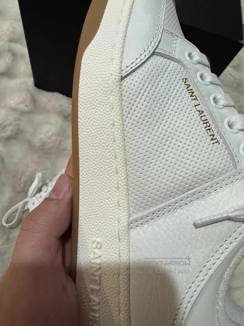Saint Laurent Paris Saint Laurent Paris Ladies White Sneakers Size US 7 / IT 37 - 8 Thumbnail