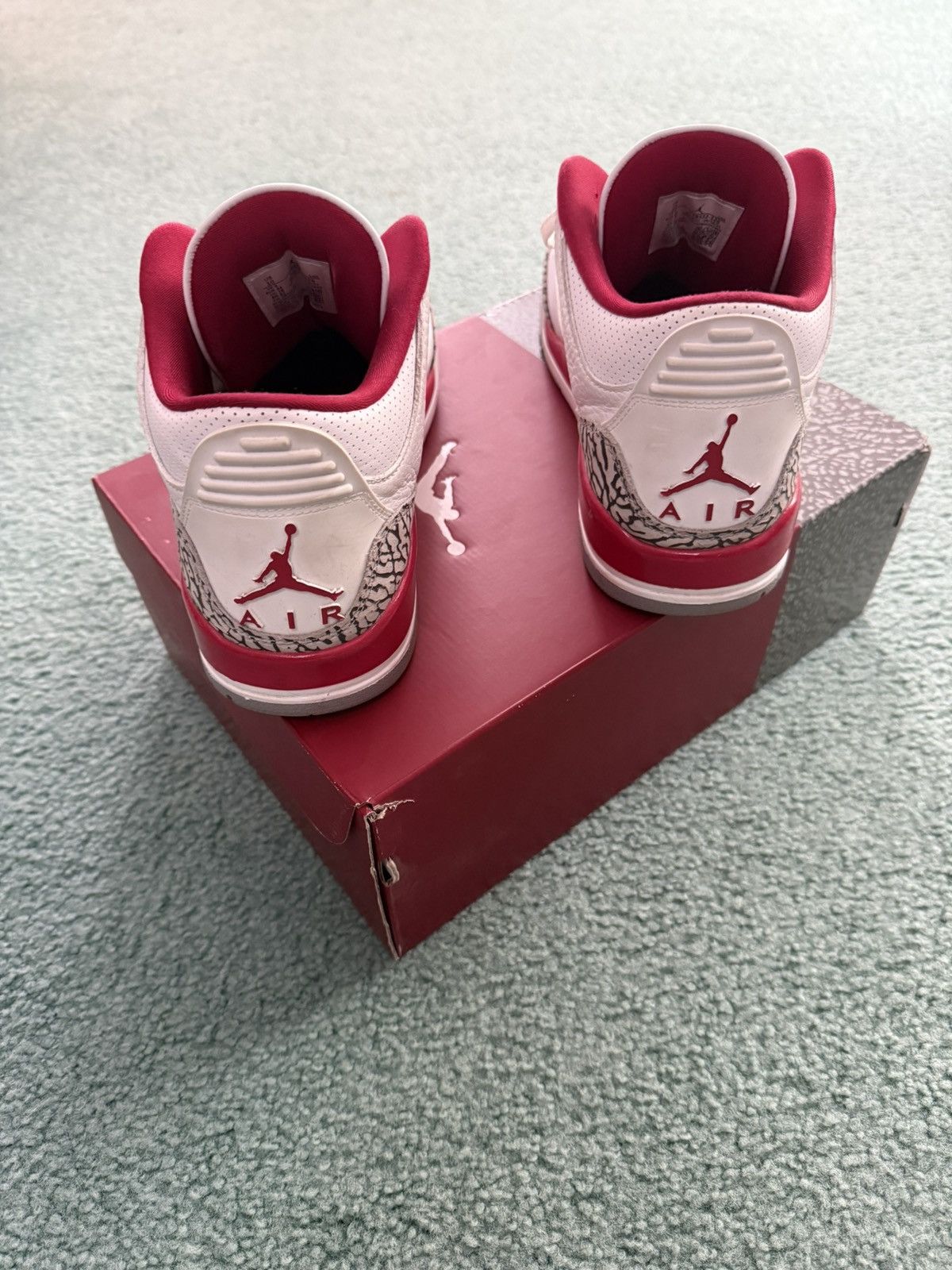 Jordan Brand Jordan Retro 3 Cardinal Red Size US 10 / EU 43 - 4 Thumbnail