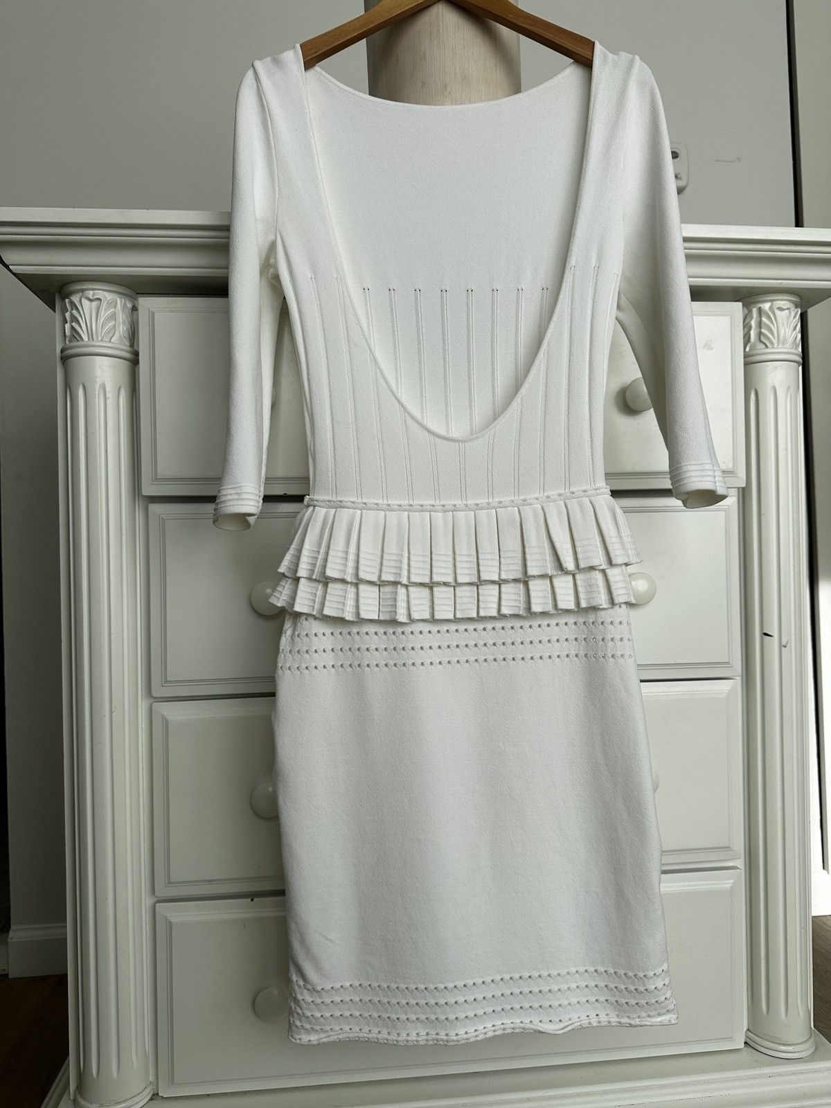 Dsquared2 Dsquared2 White Knit Open Back Dress – Made in Italy Size S / US 4 / IT 40 - 24 Thumbnail