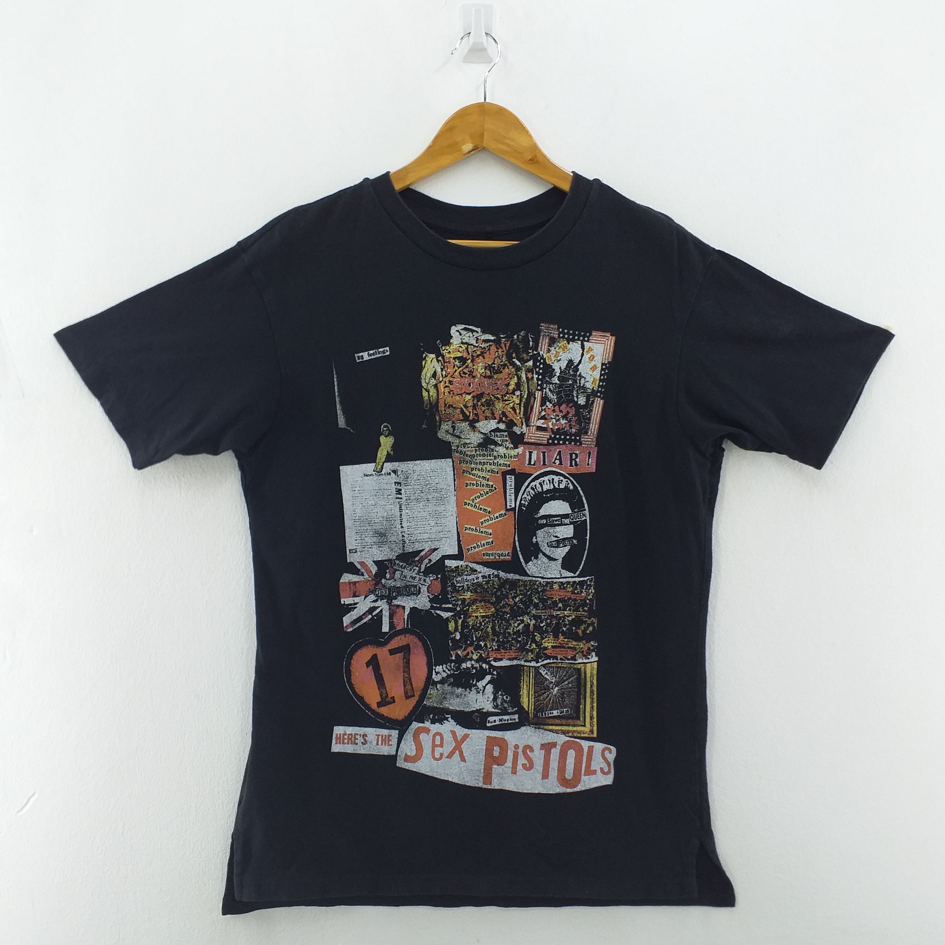 Band Tees Sex Pistols Punk/Rock Large Tshirt -F084 Size US L / EU 52-54 / 3 - 1 Thumbnail