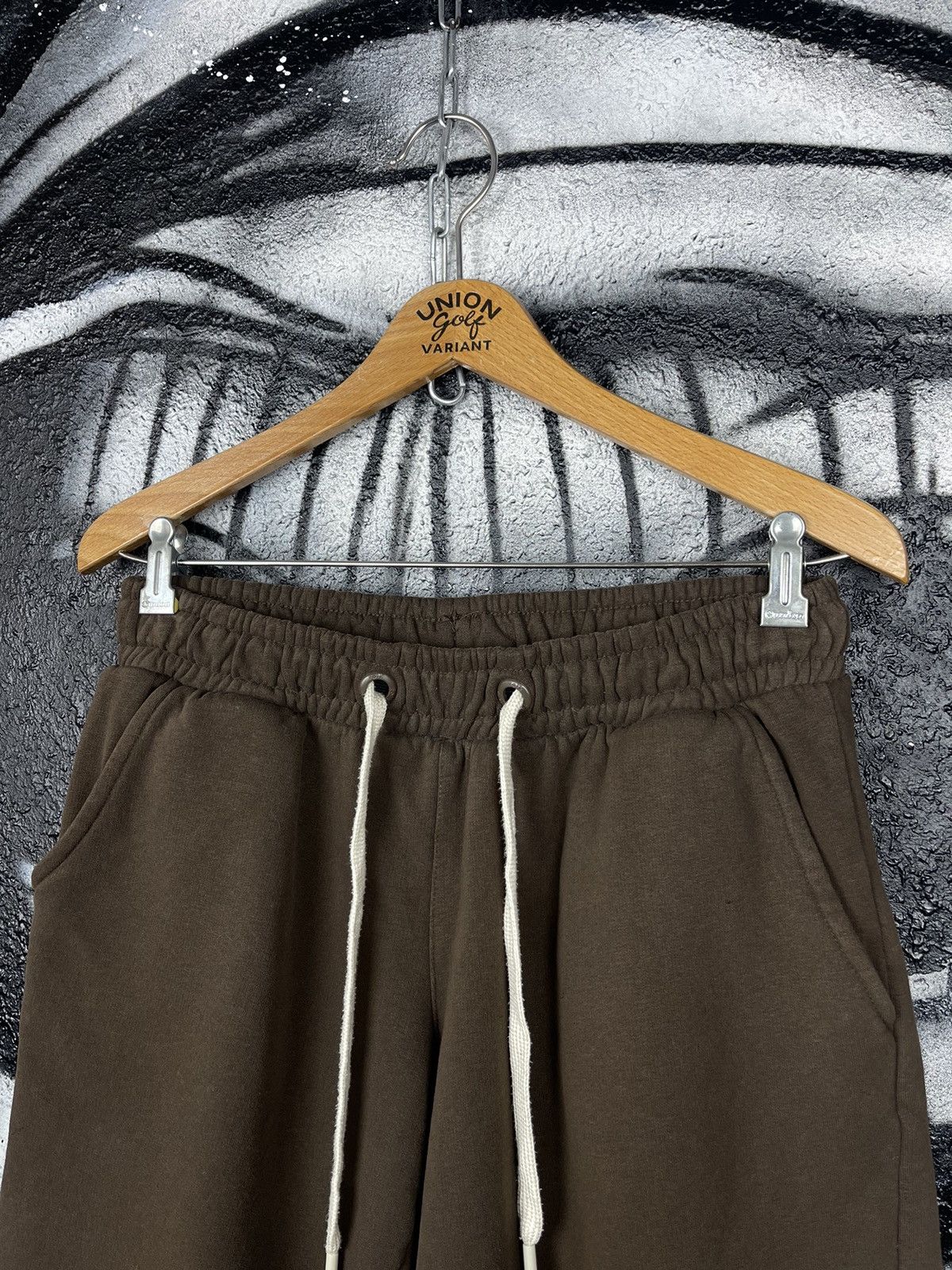 Folk Folk Brown Cotton Embroidered Logo Casual Shorts Men’s Size S/M Size US 32 / EU 48 - 3 Thumbnail