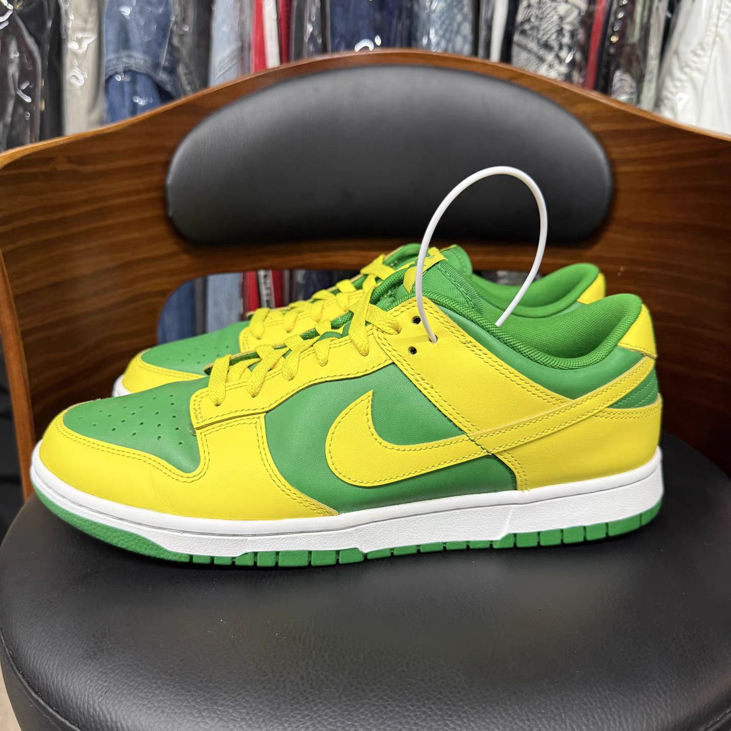 Nike Nike Dunk Low Reverse Brazil Green & Yellow K15 Size US 11.5 / EU 44-45 - 6 Thumbnail