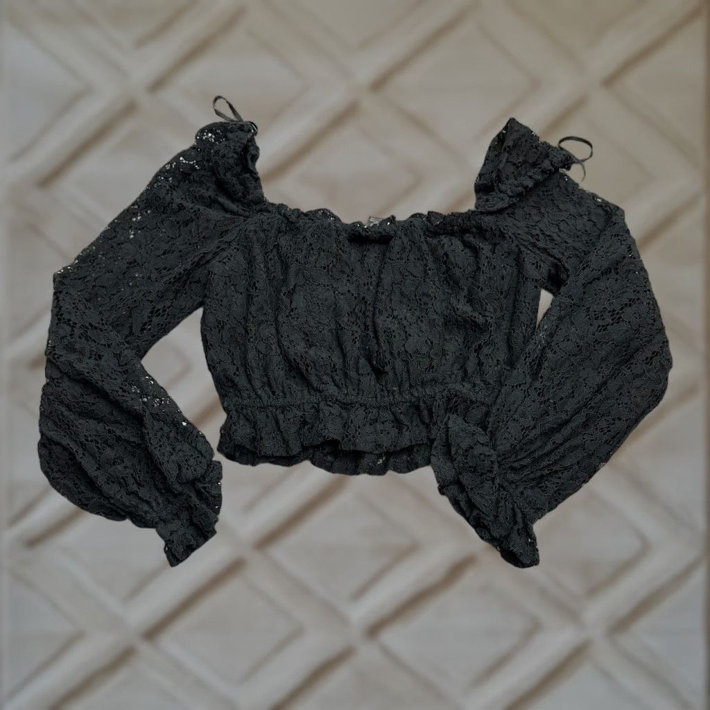AQUA Aqua Shirt Womens Small Black Cropped Lace Off Shoulder Casual Top Size S / US 4 / IT 40 - 1 Thumbnail