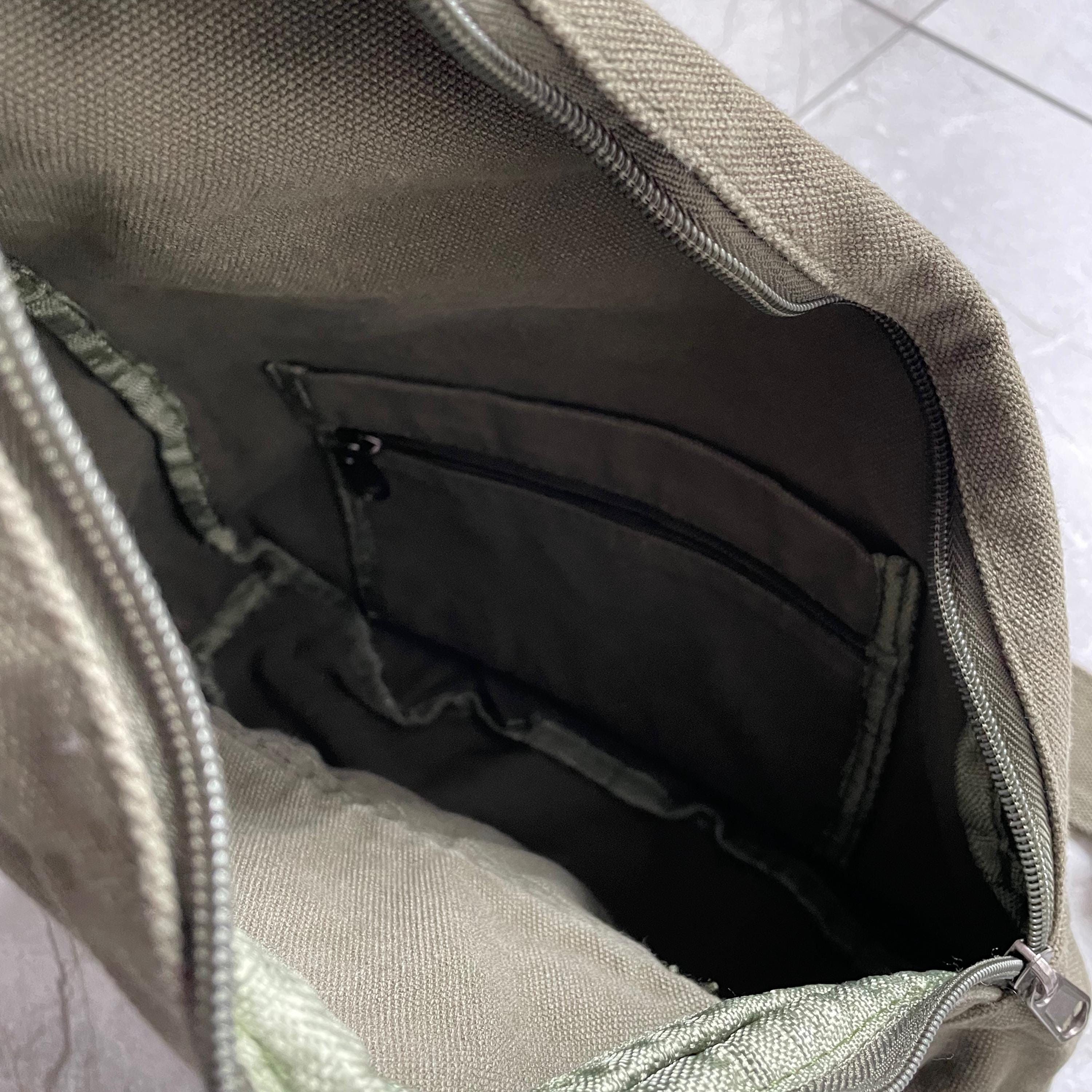 Other Sling Bag Crossbody One Strap Tablet Backpack Outdoor alt Size ONE SIZE - 10 Thumbnail