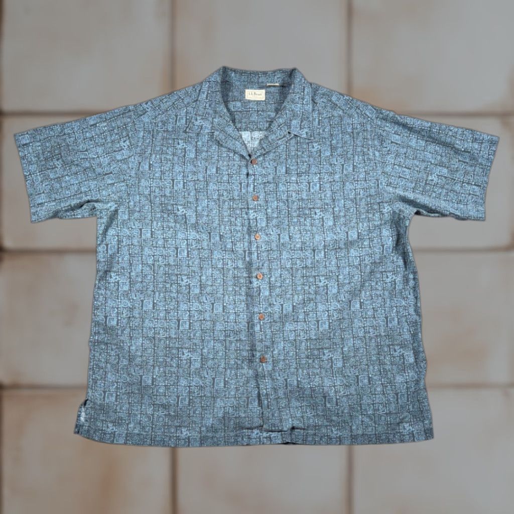 Vintage VINTAGE L.L.Bean Shirt Adult XL Blue Mayan Aztec Tribal Camp Print Y2K Graphic Print Button-Up Short Sleeve Pocketed 27 Chest 31 Length Mens Size US XL / EU 56 / 4 - 1 Thumbnail