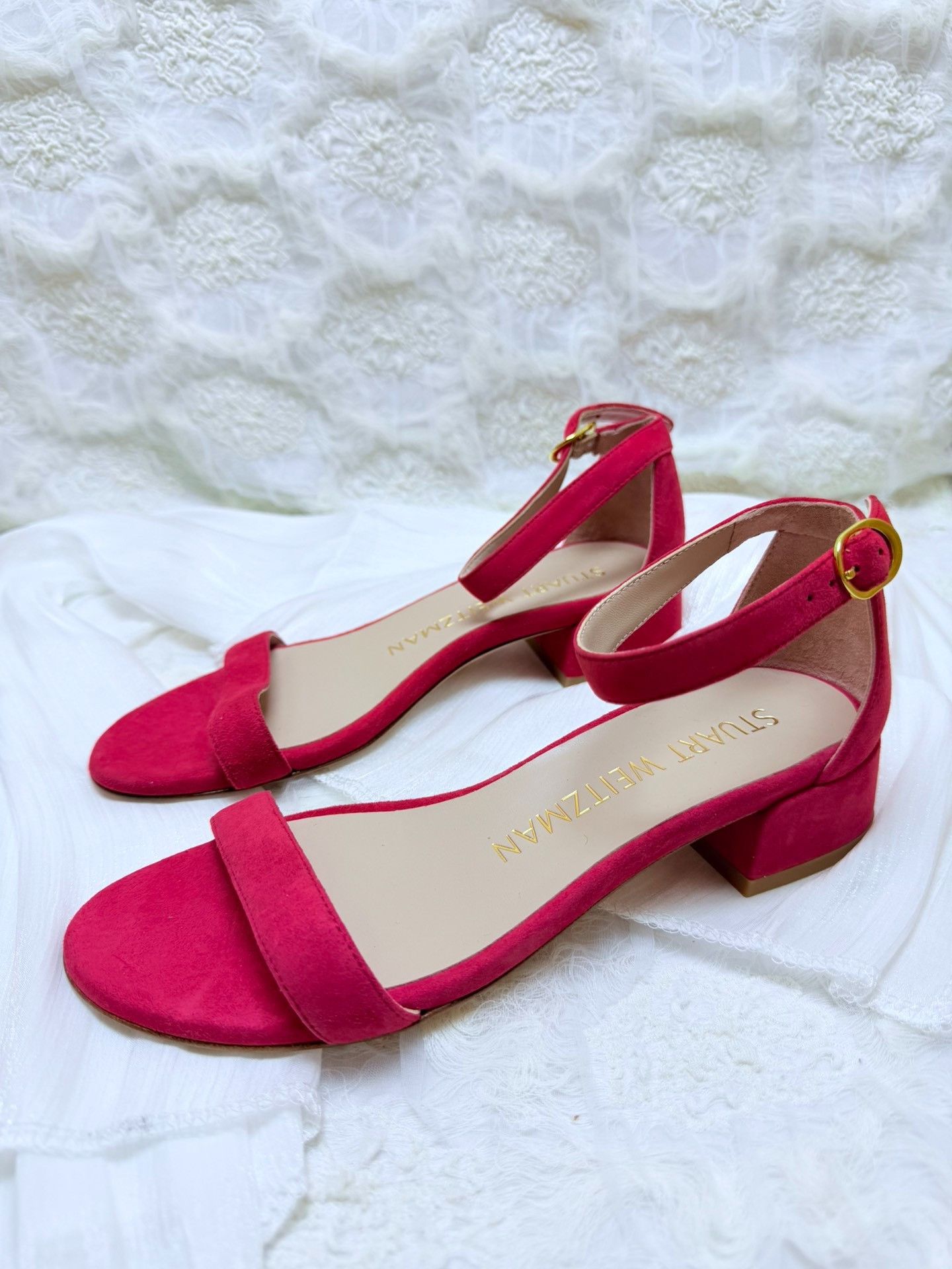 Stuart Weitzman Stuart Weitzman Suede Red Sandals us_6 Women Size US 6 / IT 36 - 1 Thumbnail