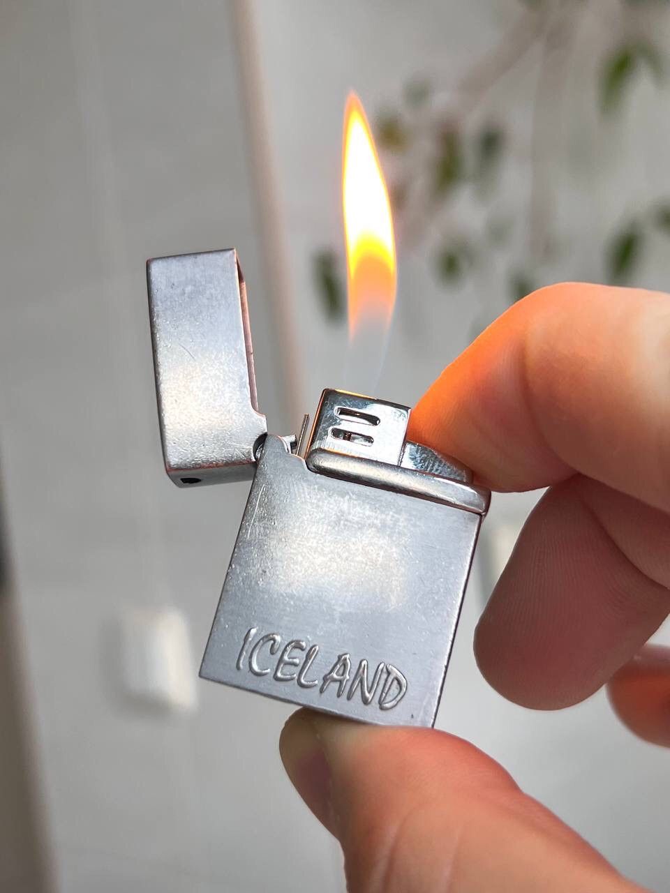 Japanese Brand × Vintage Y2K MICRO MINI ELEGANCE ICELAND 2005 GEOMETRIC METAL LIGHTER Size ONE SIZE - 1 Thumbnail