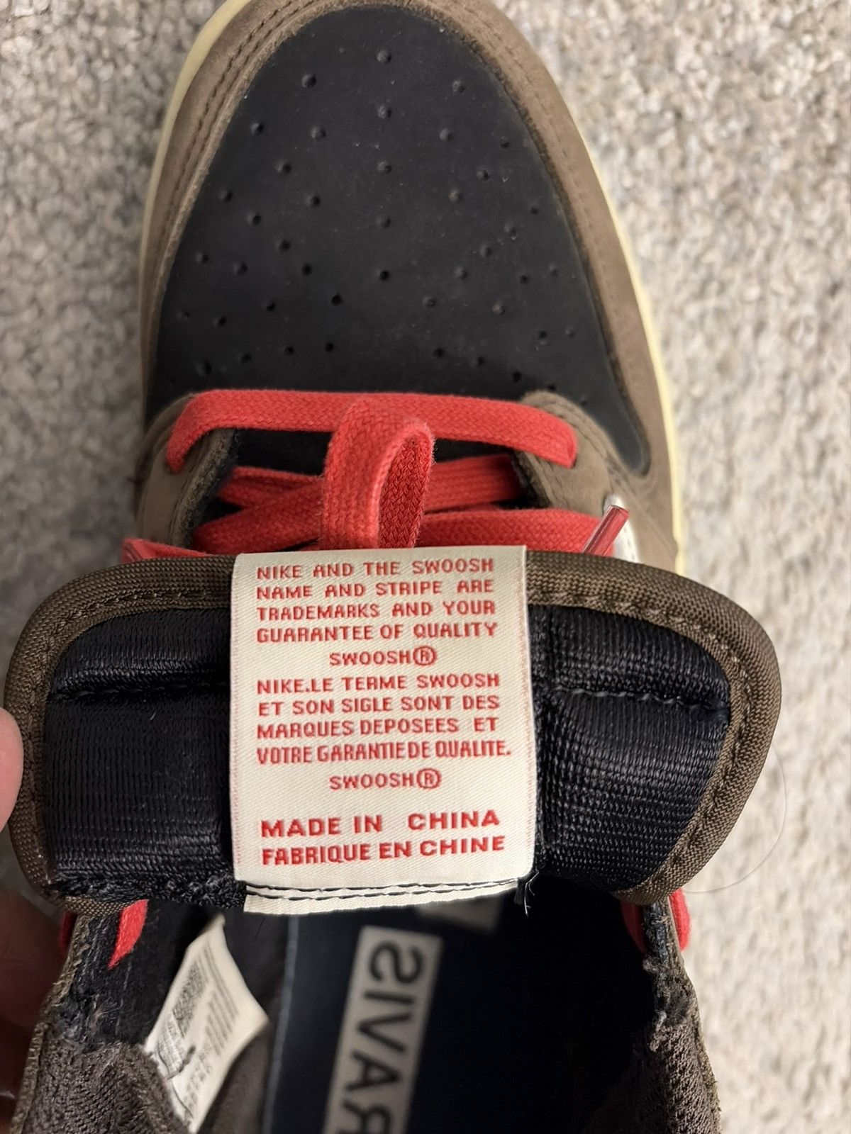 Nike TRAVIS SCOTT NIKE AIR JORDAN 1 LOW MOCHA Size US 10 / EU 43 - 12 Thumbnail