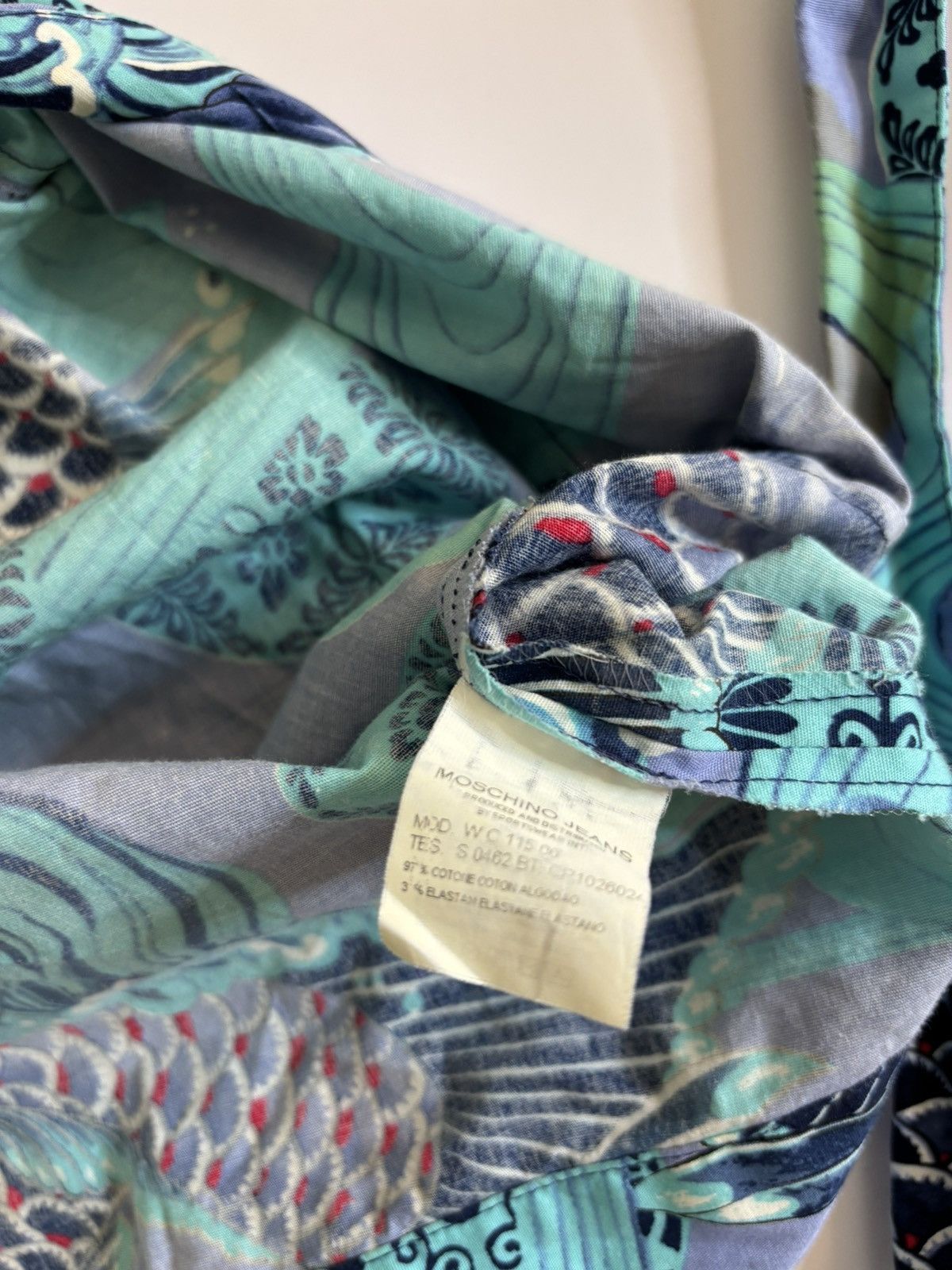 Moschino × Vintage Vintage Moschino Blue Koi Fish Kimono Wrap Top Size S / US 4 / IT 40 - 15 Thumbnail