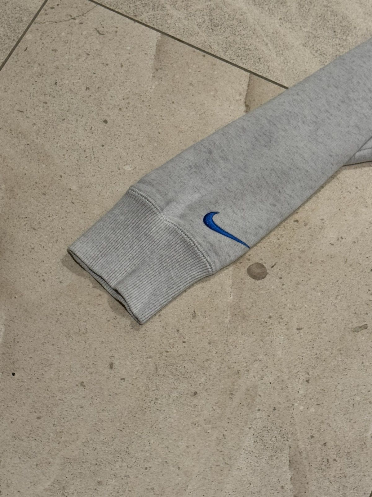Nike vintage nike brazil hoodie Size US M / EU 48-50 / 2 - 4 Thumbnail