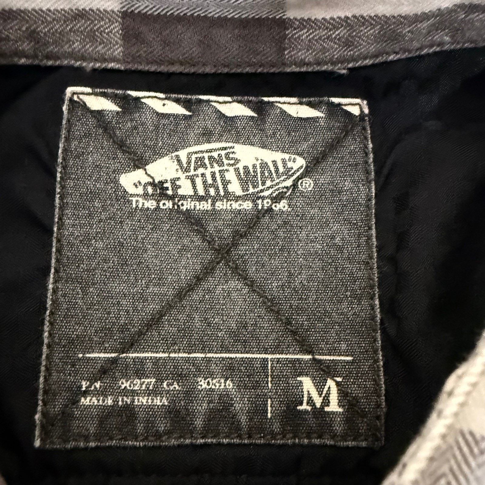 Vans Vans Mens Medium Grey Plaid Flannel Button Up Shirt Skate Size US M / EU 48-50 / 2 - 2 Thumbnail