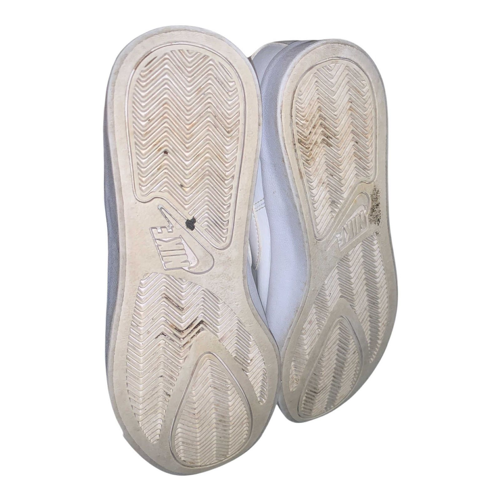 Nike Nike Court Royale AC White Leather Low-Top Sneaker Women's 8 Size US 8 / IT 38 - 6 Thumbnail