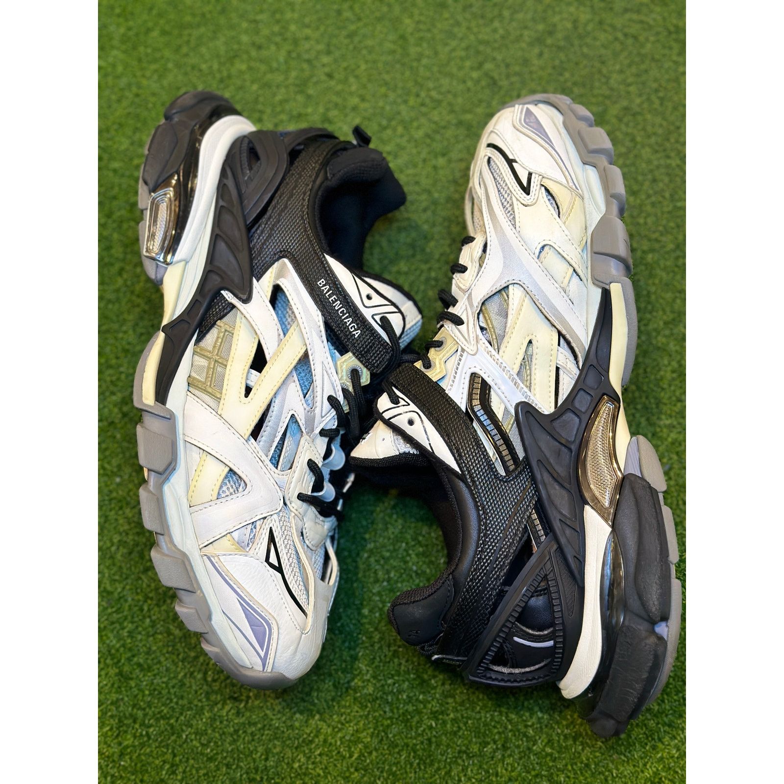 Balenciaga Size 12 - Balenciaga Track 2.0 Black White Size US 12 / EU 45 - 1 Thumbnail